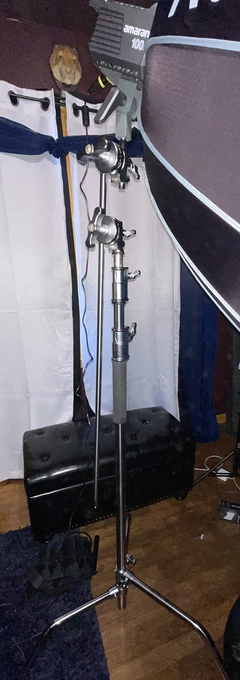 Flashpoint 10' C Light Stand on Turtle Base Kit with Two Tier Spring Loaded Riser Column, 3' GOBO Heads, Baby Pin and 40' Grip Arm, Chrome customer photo 2