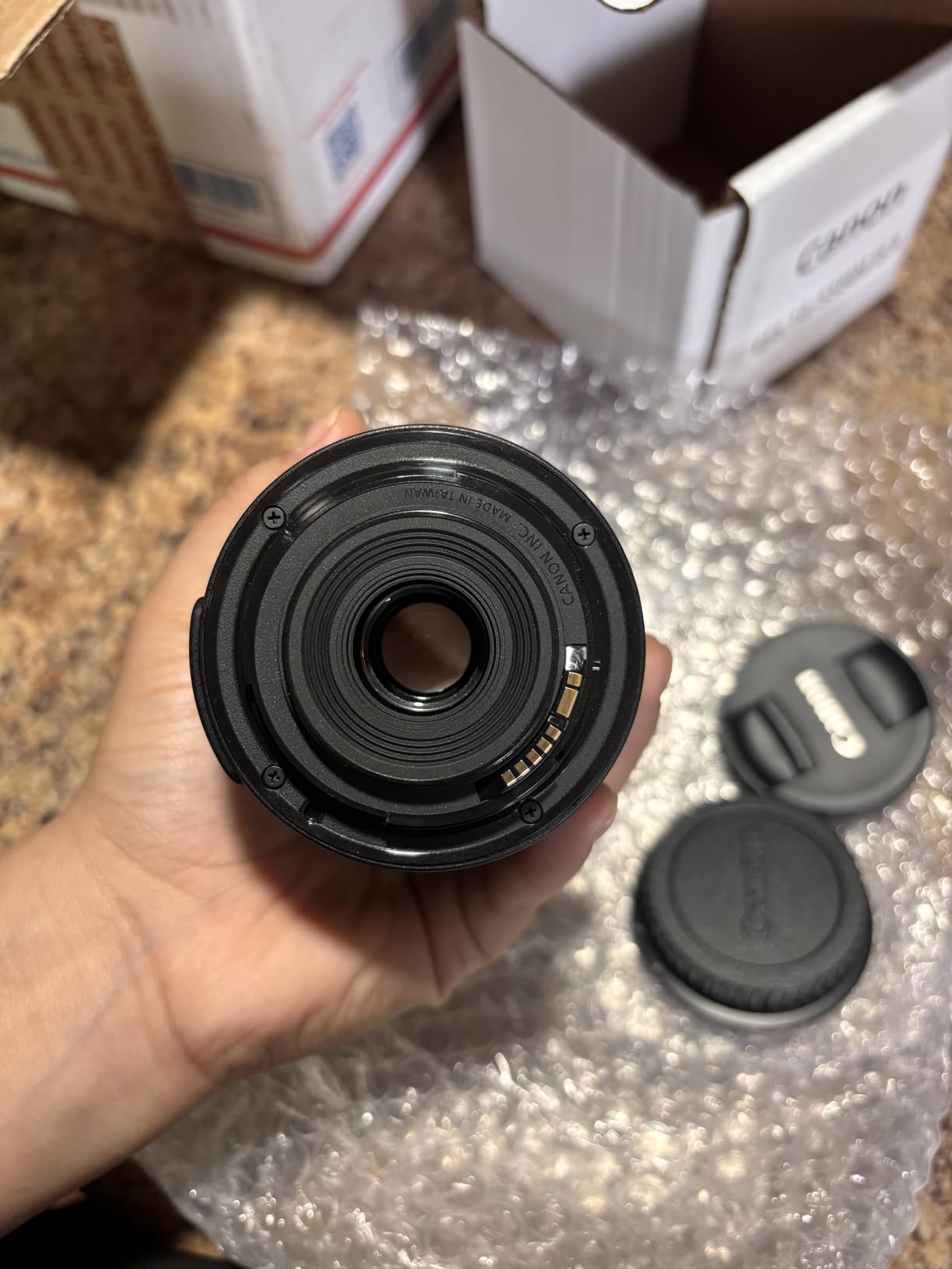 Canon EF-S 18-55mm f/3.5-5.6 is II SLR Lens White Box customer photo 2