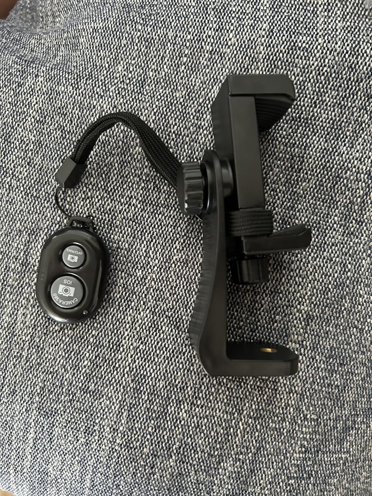 Ruittos Phone Tripod Mount Adapter with Camera Remote Controller, Cell Phone Holder Clip with Adjustable Clamp Compatible with iPhone, Samsung, HTC, Huawei etc., Include Wrist Strap customer photo 1