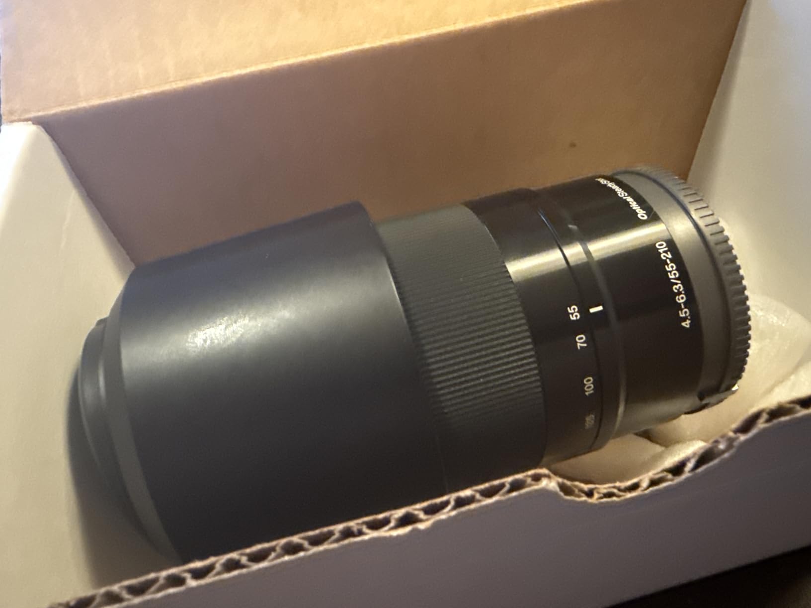 SONY E 55-210mm F4.5-6.3 Lens for SONY E-Mount Cameras (Black) (Renewed) customer photo 1