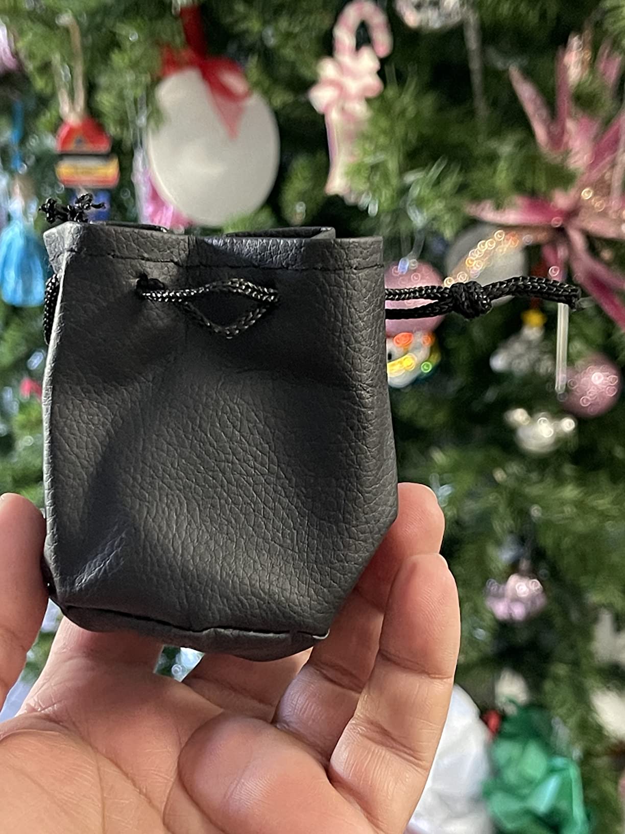 iOgrapher 37mm Wide Angle Lens for iPhone and Smartphones - Macro Lens and Wide Phone Lens - Comes with Leather Case Bag customer photo 2