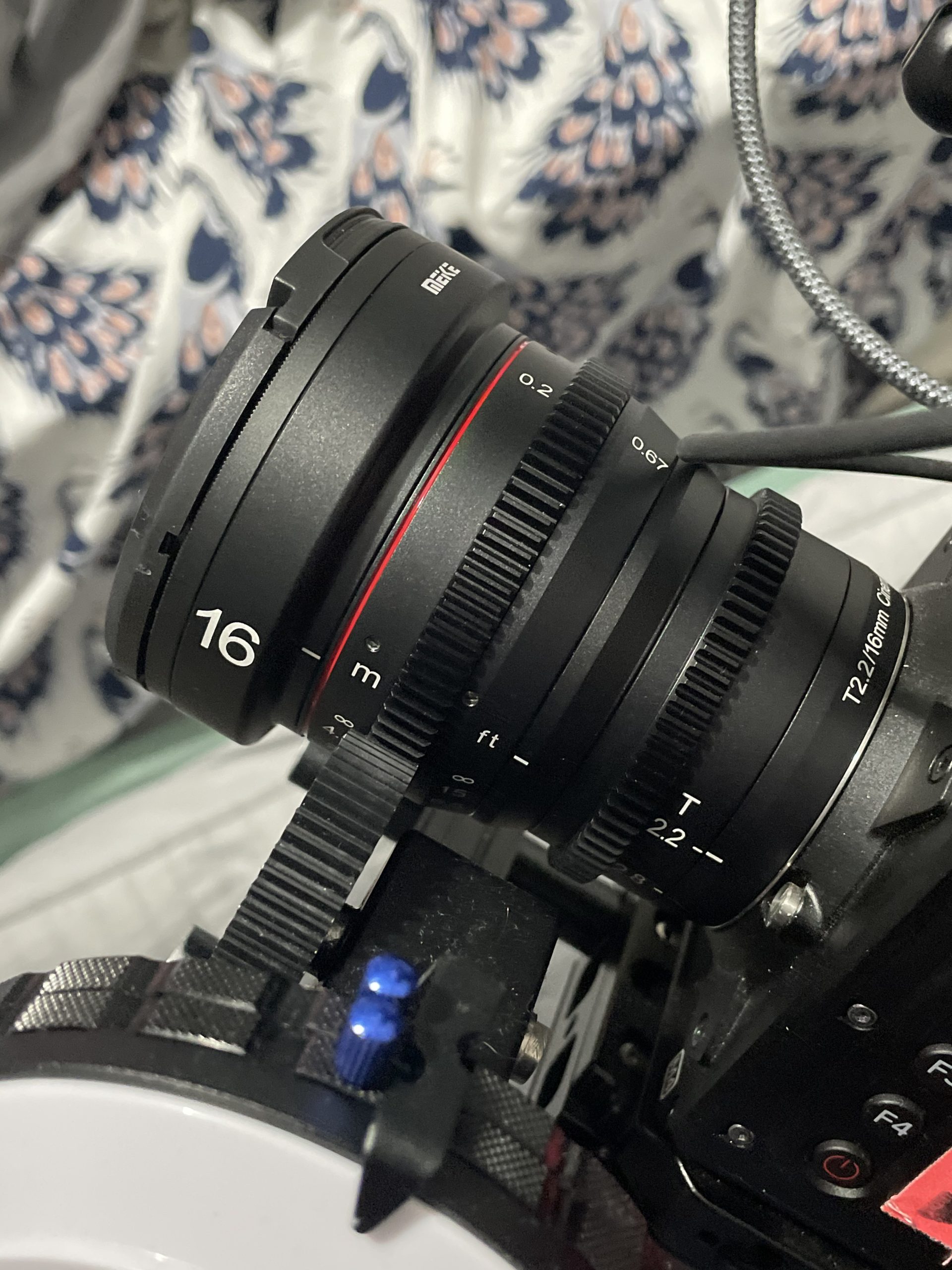 Meike 16mm T2.2 Wide Angle MF 4K Mini Cine Lens for M43 Mount Cameras customer photo 2