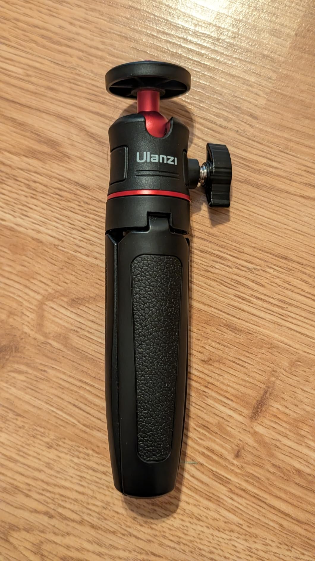 ULANZI MT-08 Extension Pole Tripod, Mini Selfie Stick Stand Handle Grip for Cell Phone iPhone Pro Max Android Luna Pocket Xtra Muse Canon Sony ZV-1 A6400 A6600 Cameras Video Recording/Vlogging customer photo 1