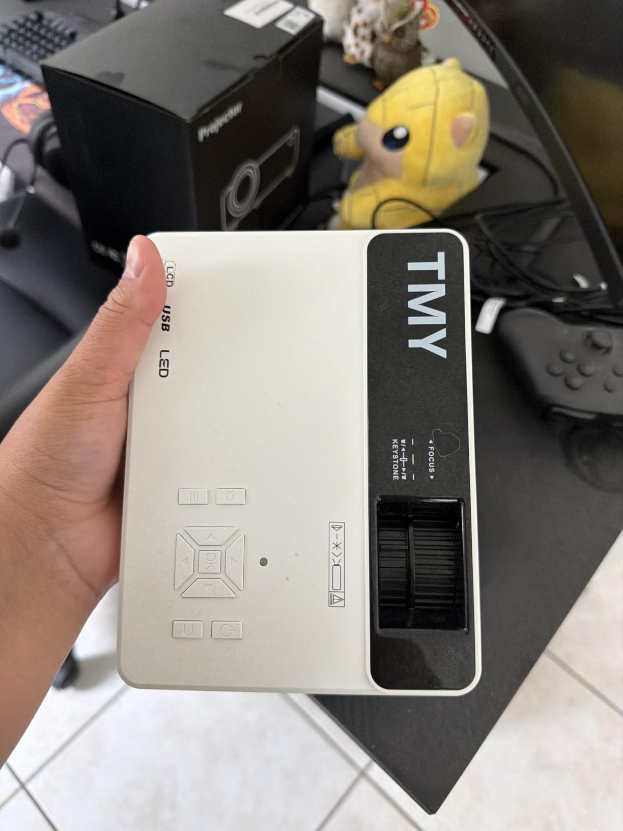 TMY 1080P Mini Portable Projector, 2-way Bluetooth, with 80in Screen customer photo 2