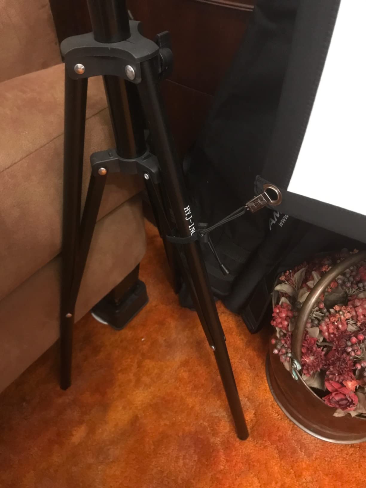 12ft x 10ft Photo Video Studio Heavy Duty Adjustable Photography Muslin Backdrop Stand Background Support System Kit with Carry Bag 4 Spring Clamps customer photo 1