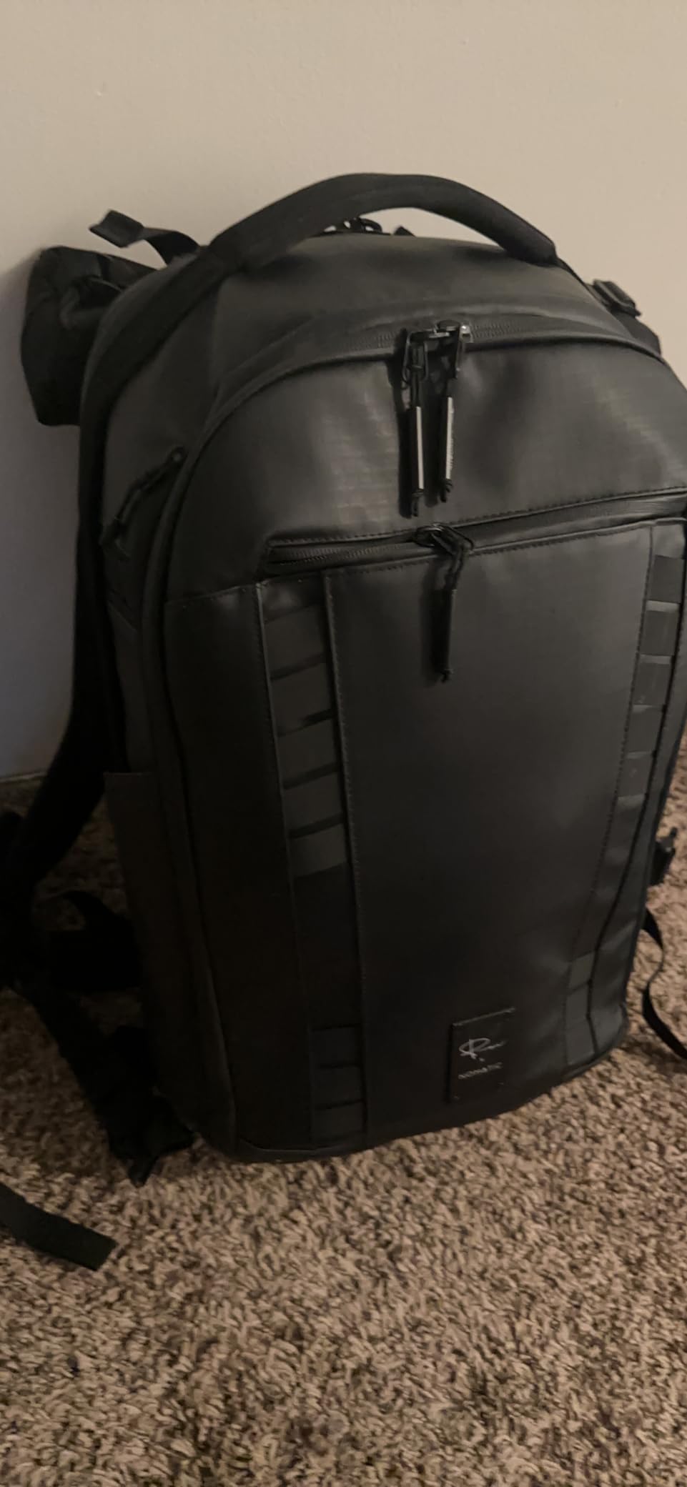 NOMATIC McKinnon Camera Backpack 35L - Camera Bag for Photographers customer photo 2