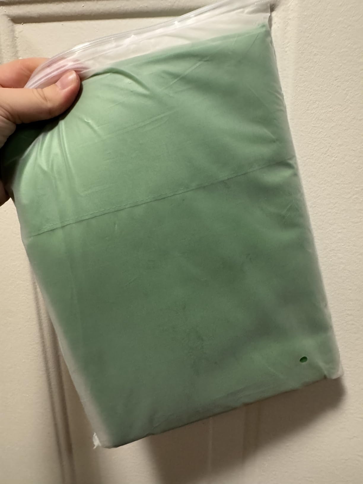 Hemmotop Chromakey Green Screen Backdrop, 6x9ft Background Fabric | Solid Chroma Green, Polyester Cloth, Perfect for Streaming Video Calls Zoom Studio, Ideal for Content Creators, Photography customer photo 1