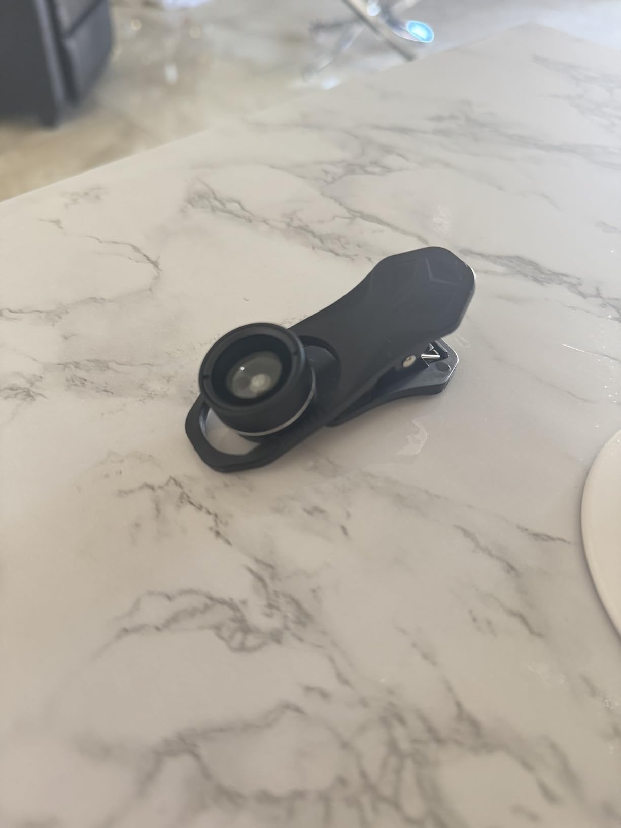 180° fisheye Lens for iPhone Samsung Google Android Smartphone, with Clip, Cell Phone Lens customer photo 1