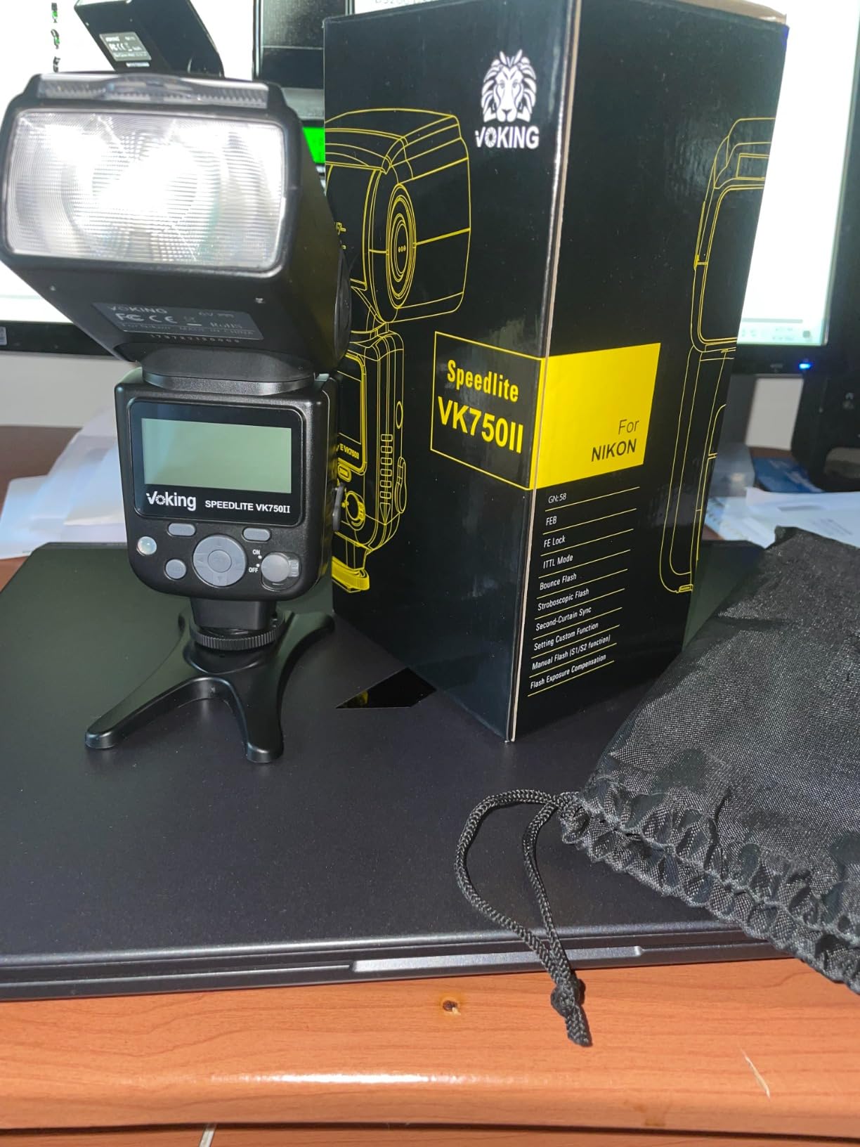 VK750II TTL Flash Speedlite with LCD Screen for Nikon F DSLR Camera | Work with D3500 D3400 D3300 D3200 D3100 D5600 D7100 D7200 D5300 D5500 D500 D850 D750 DSLR Cameras with Standard Hot Shoe customer photo 1