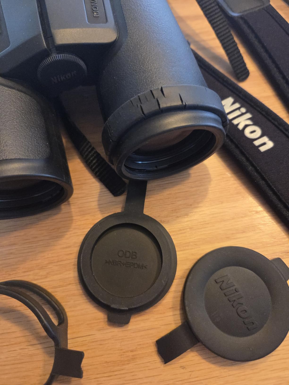 Monarch M5 Binoculars | Waterproof Fogproof ED Glass Optics with Dielectric Prism Coating | Bright High-Resolution Outdoor Binoculars for Birdwatching, Hiking & Wildlife, 8x42 customer photo 2