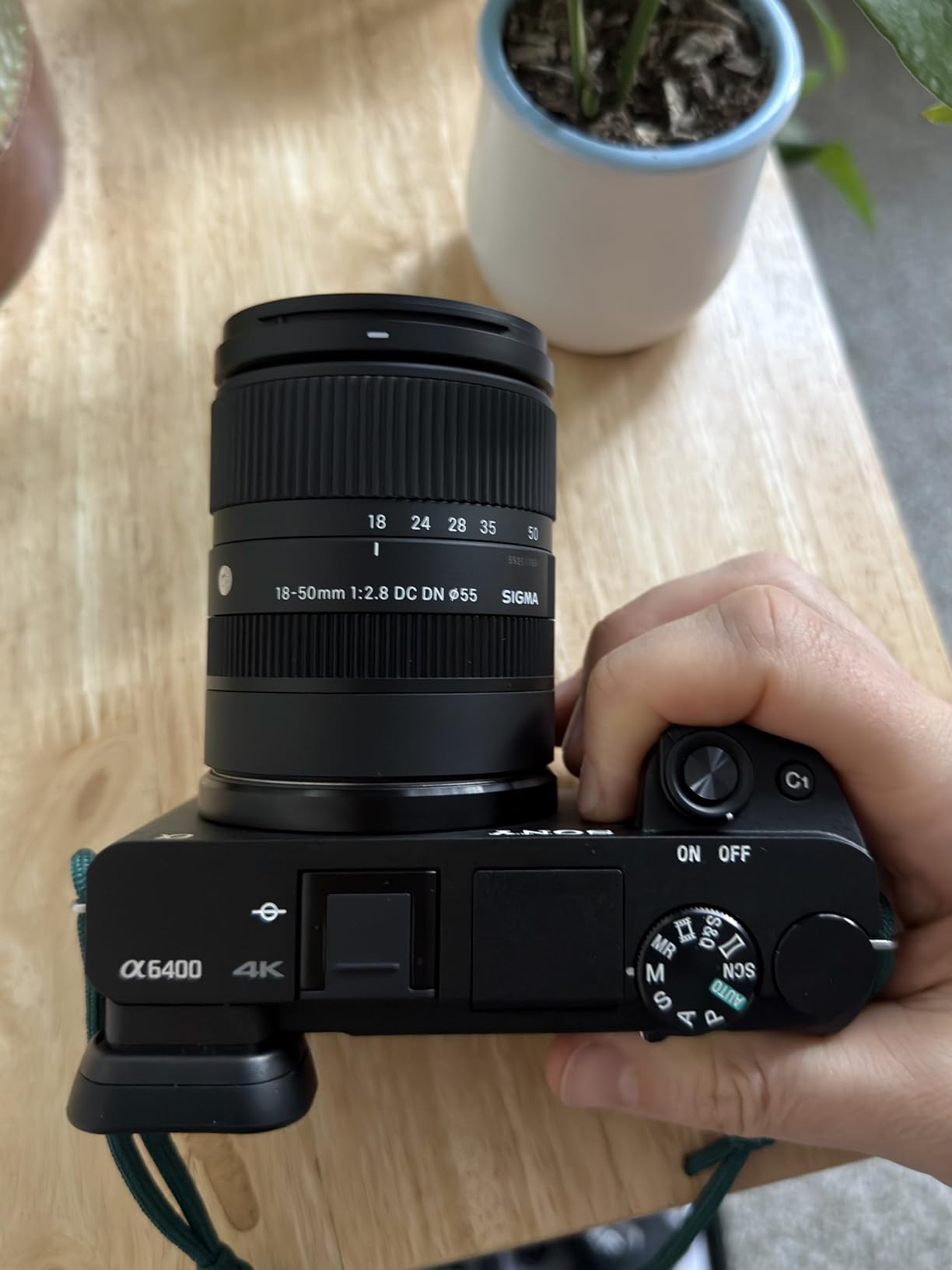 Sigma 18-50mm F2.8 DC DN Contemporary Zoom Lens (for E Mount), Black customer photo 1