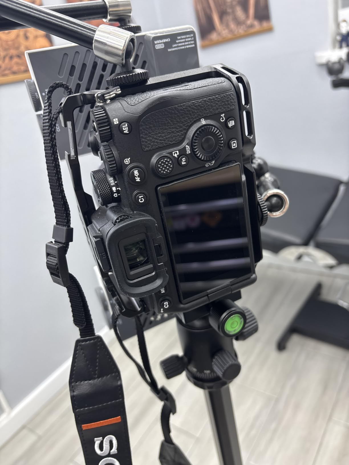 Sony Alpha 7 IV Full Frame Mirrorless Camera with 28-70mm Lens | 33MP Full-Frame Sensor, 10 FPS Continuous, 5.5-Stop 5-Axis IBIS, 4K Video, Includes FE 28-70mm OSS customer photo 1
