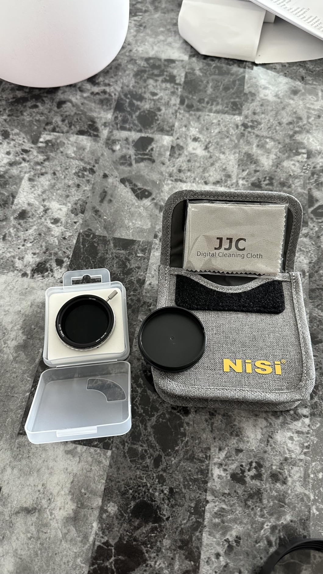 Swift True Color ND-Vario Variable ND Filter, 1-5 Stops ND2-ND32, 77mm | Waterproof and Nano Coating Optical Glass, Lens Filter Case, Lens Cap Included, Compatible with NiSi Swift System Filters customer photo 1