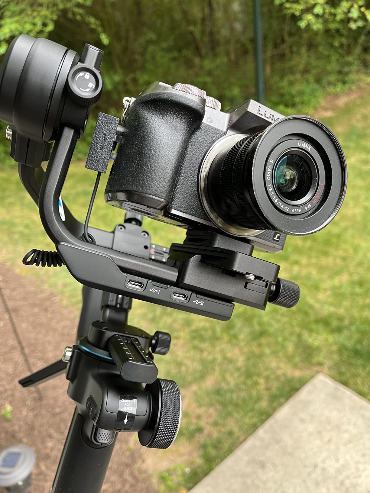 FeiyuTech SCORP-C Gimbal Stabilizer for Cameras DSLR and Mirrorless Camera, 3-Axis Camera Gimbal, 5.5lbs Payload, for Sony Alpha 7 IV A6300/A6400 A7S3 a9/a7 for Canon 5D3/80D for Nikon D7500/Z5/Z6 II customer photo 2