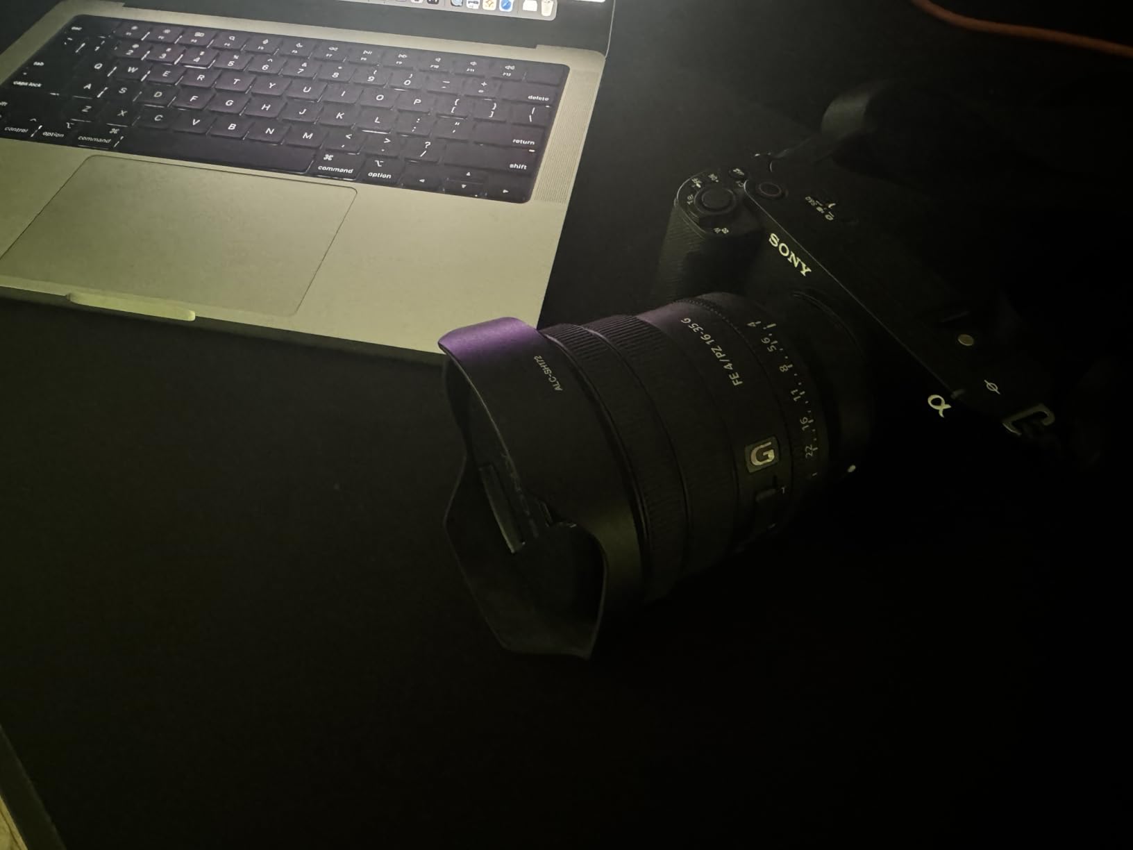 Sony FE PZ 16-35mm f/4 G Lens for E | Wide angle zoom with image stabilization and weather resistance for travel, vlogging and landscape customer photo 1
