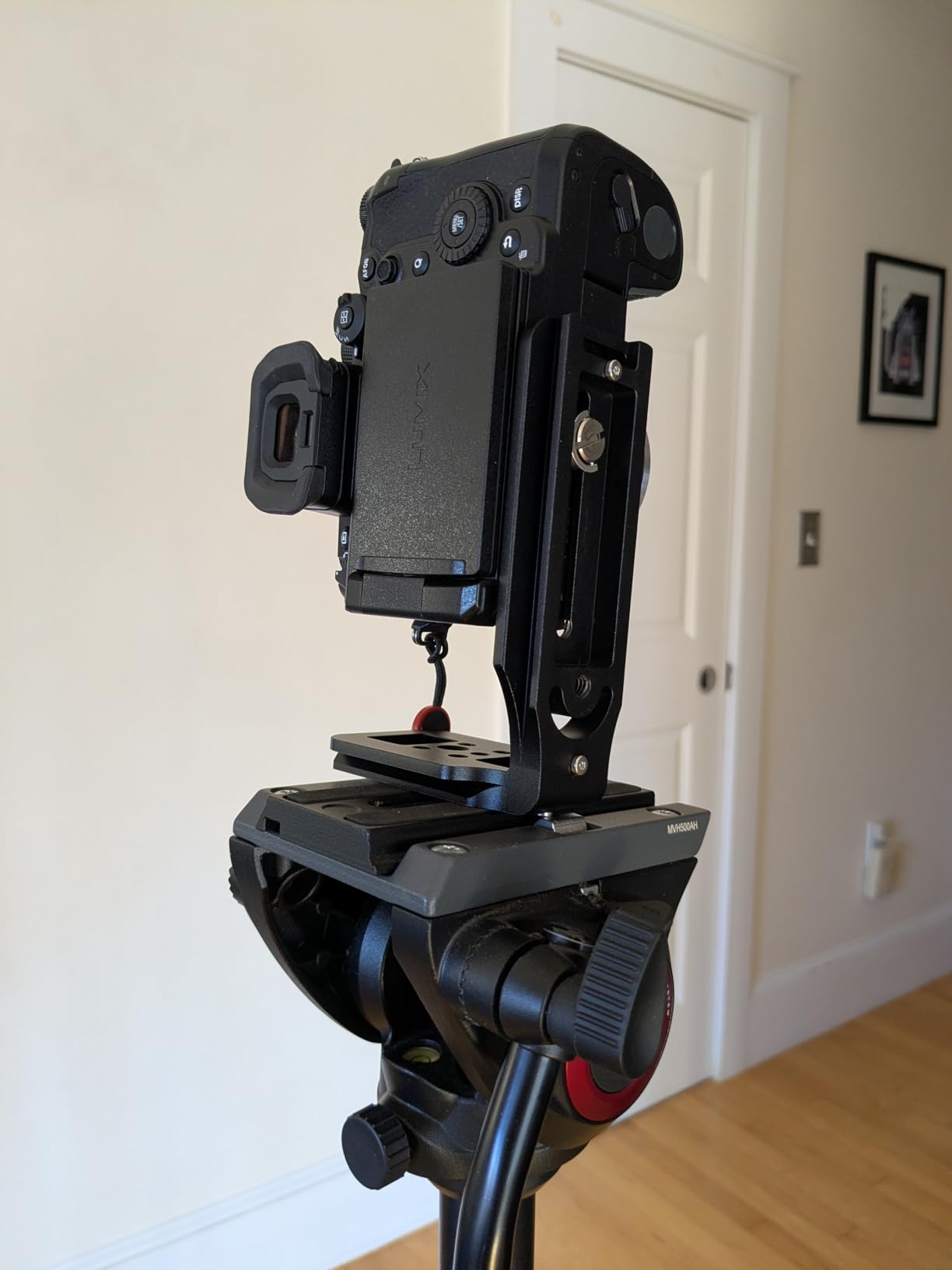 DSLR Camera L Bracket Quick Release Plate Vertical Horizontal Switching Tripod Compatible with Canon Nikon Sony DJI Ronin Zhiyun Stabilizer Tripod Monopod customer photo 1
