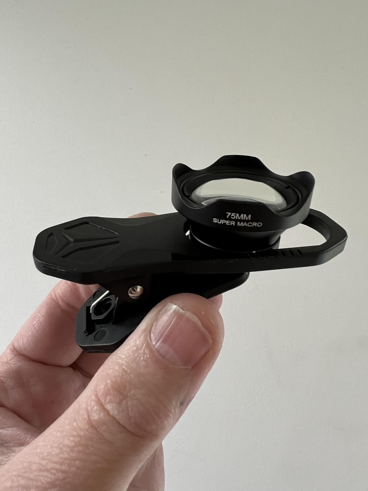 75mm Macro Lens for iPhone 16 15 14 13 Pro Max Samsung Moto TCL Android Phone, Detail Camera Lens with Clip, Close-up Pictures customer photo 2