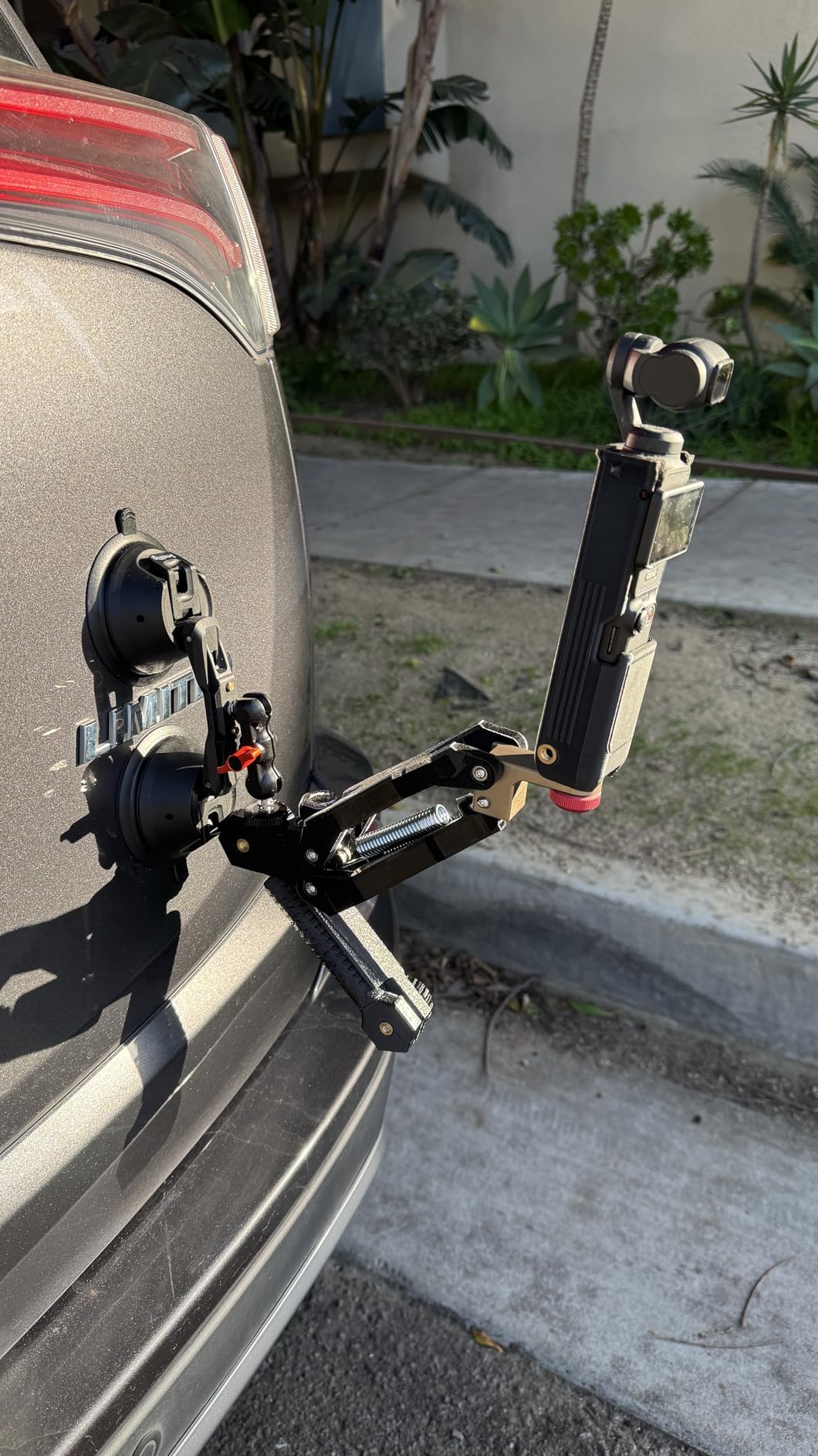 SmallRig Camera Suction Cup Mount, Mount for GoPro 13/12, for DJI Action 6/5, on Car Window, Windshield, for Sony DSLR, Lightweight Camera, Vehicle Shooting,Vlogging, with Action Camera Mount-3566 customer photo 1