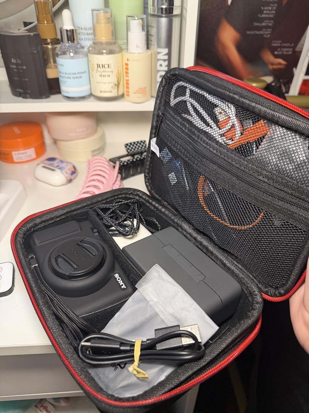 BOVKE Carrying Case for Canon G7X Mark III Mark II, PowerShot SX740 SX730, Sony ZV-1 II/ZV-1F Compact 4K Vlogging Digital Camera Travel Storage Bag for Tripod Microphone Cameras Accessory, Black customer photo 2