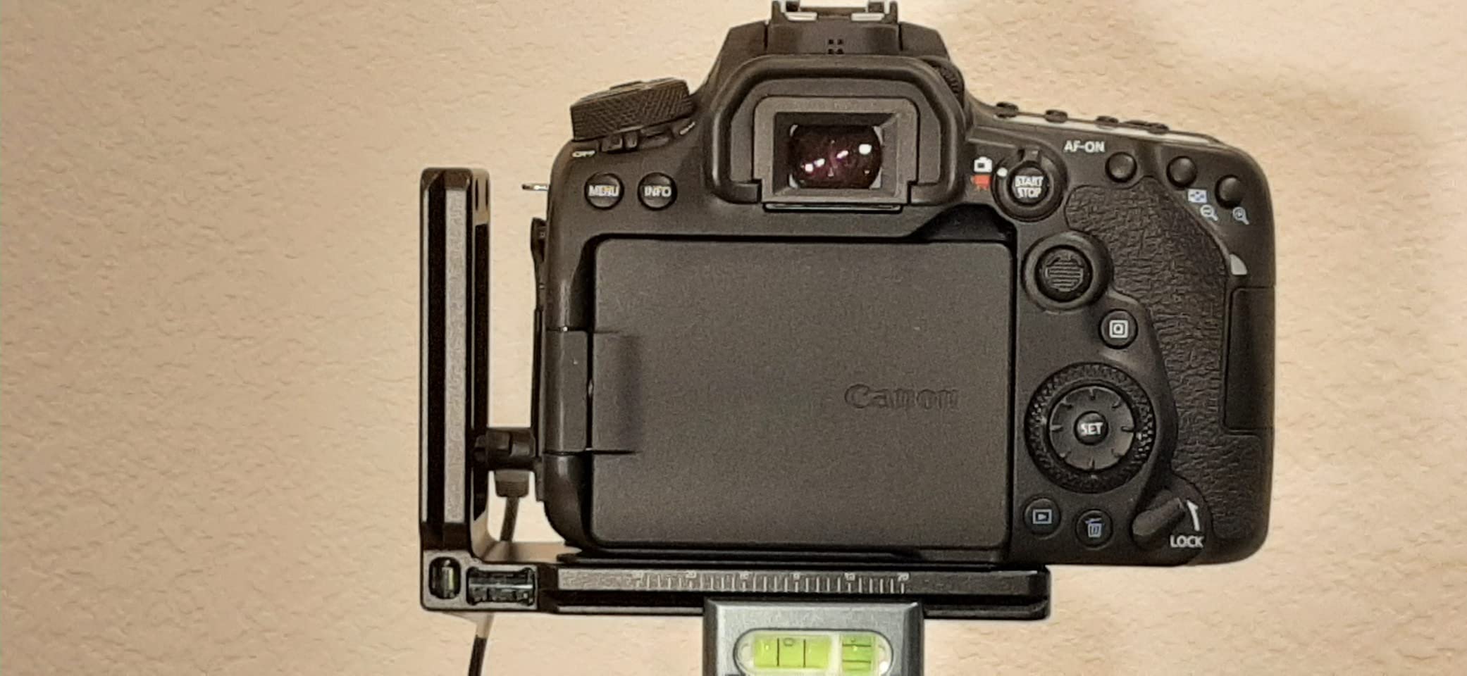SUNWAYFOTO DPL-09 L Bracket for DSLR Arca Swiss Tripod Quick Release QR L Plate Camera Mount Accessory customer photo 2