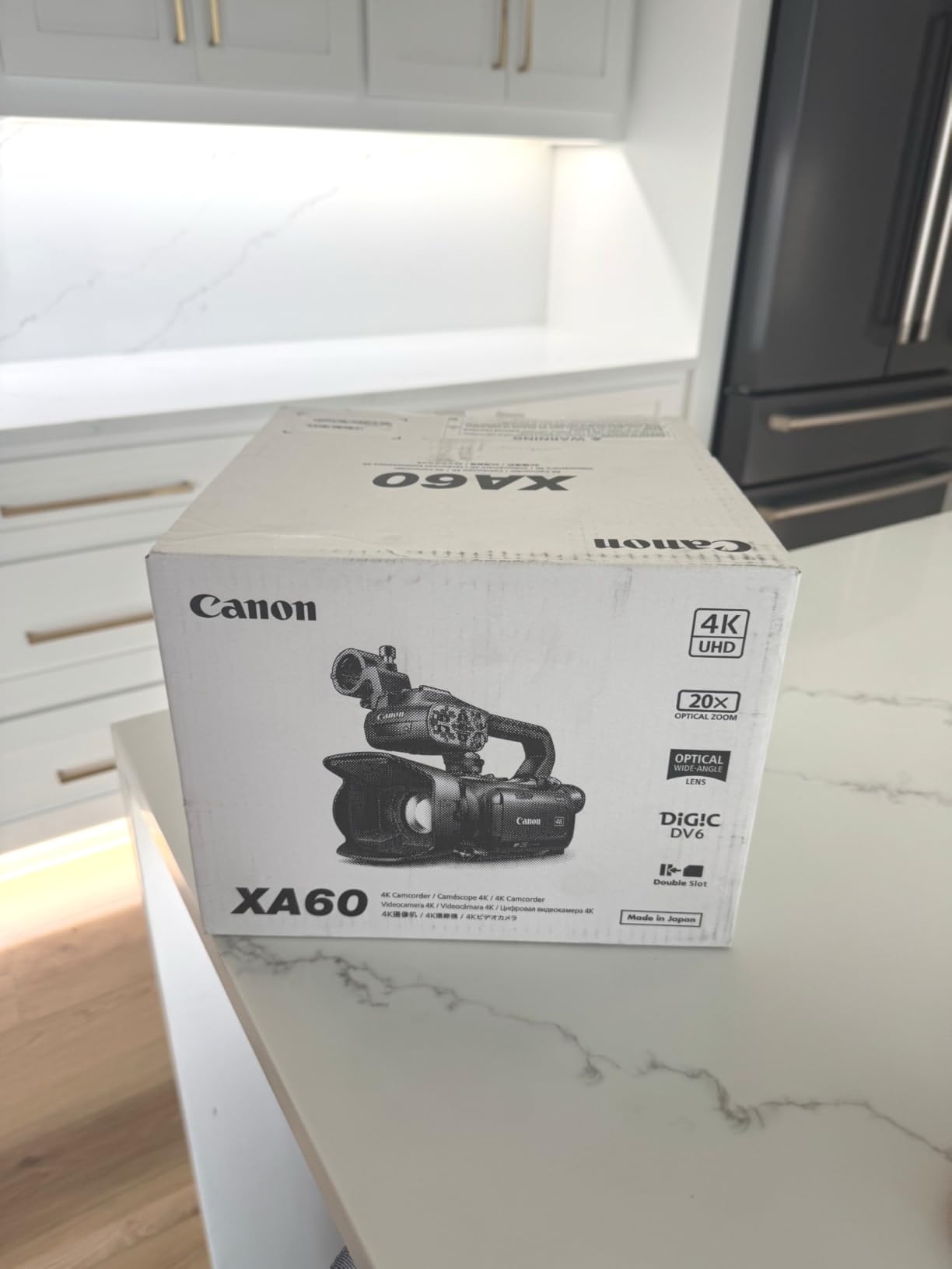 Canon XA60 Professional UHD 4K Camcorder with LCD Touchscreen and 20x Optical Zoom Lens customer photo 1