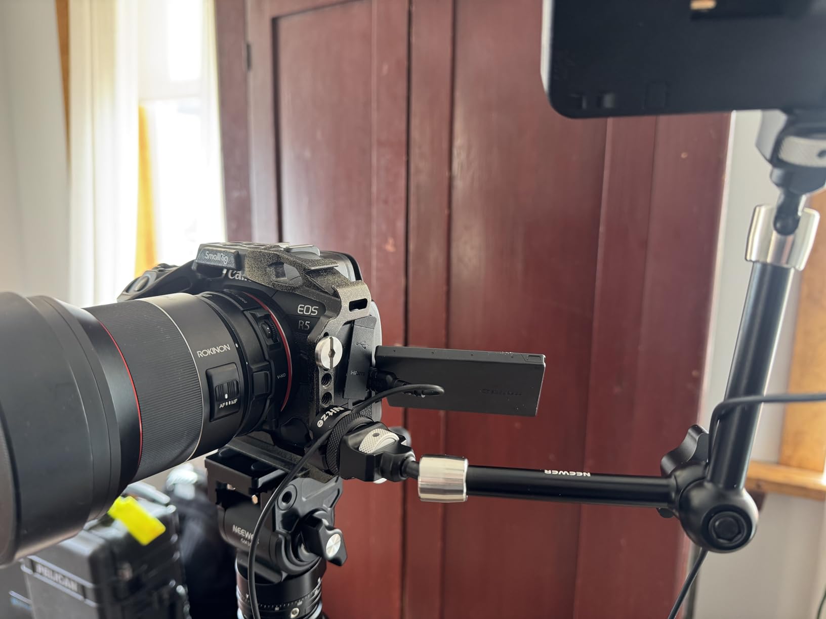 Universal Cable Clamp for HDMI/SDI/USB-A/USB-C, Power and Microphone Cables with 2-7mm Diameter, Aluminum Material - PE29 customer photo 1