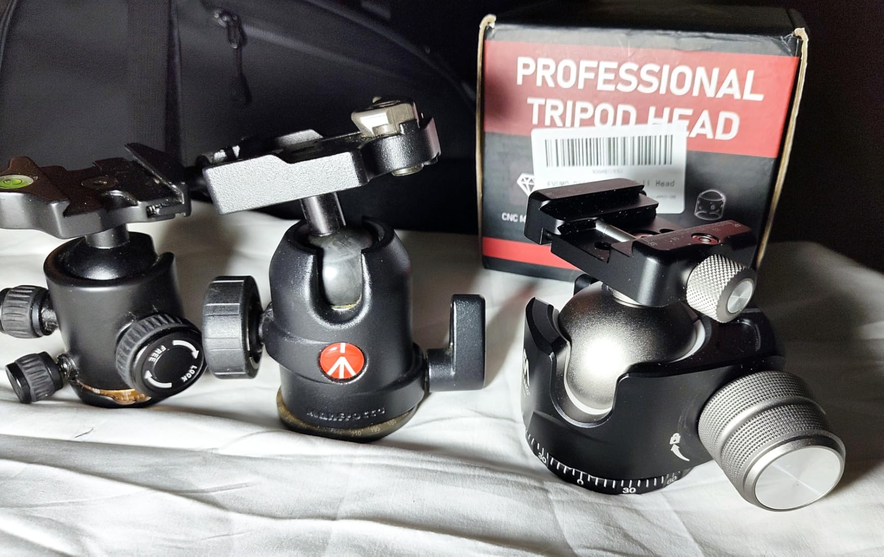 EVUMO DX55 Ball Head, 55mm Low Profile Heavy Duty CNC Panoramic Tripod Ball Head Mount with Mlok Arca Swiss Quick Release Plate for Camera Tripod Monopod DSLR Camcorder Telescope, Max Load 88lb/40kg customer photo 1