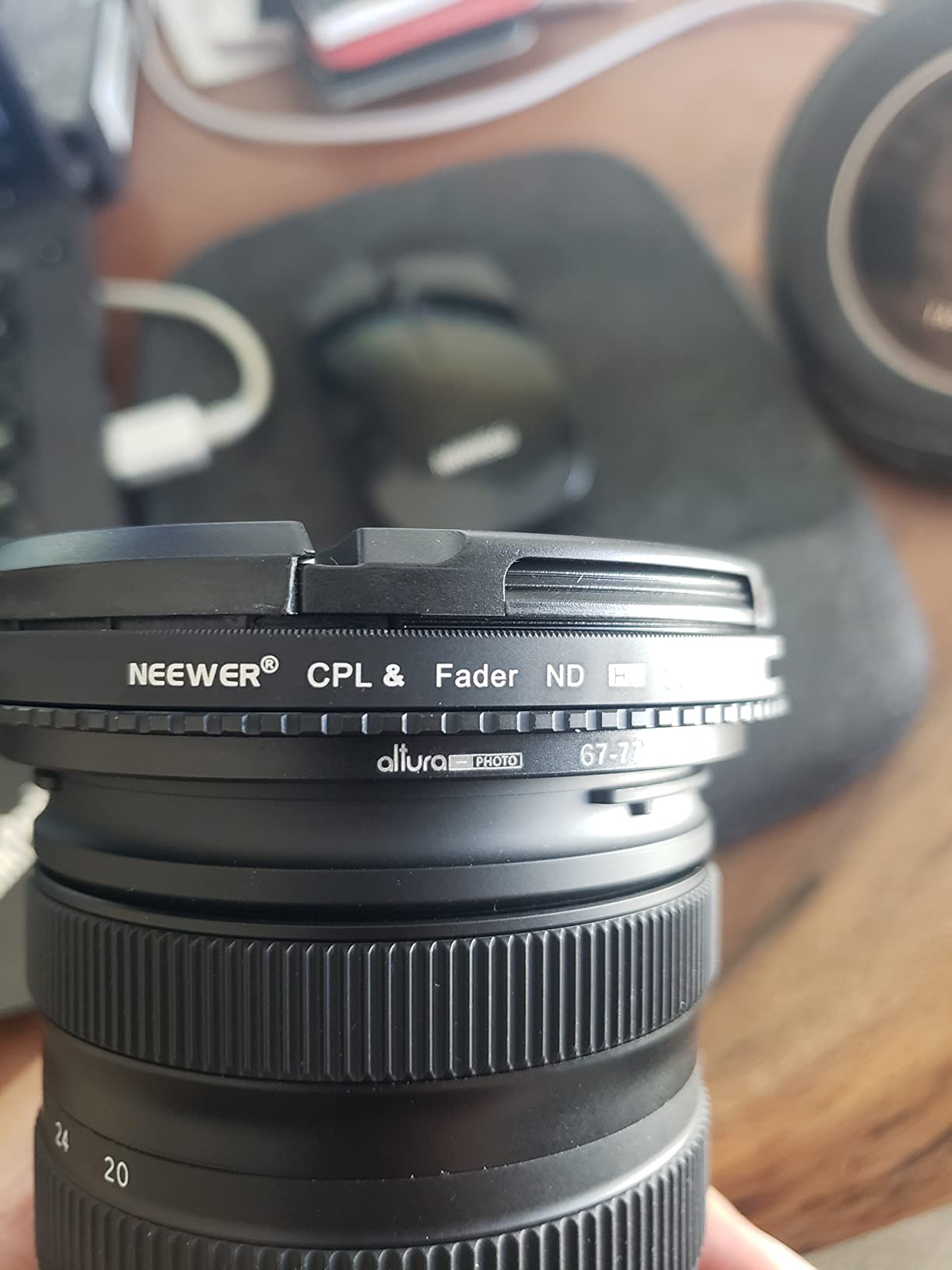 NEEWER 2 in 1 49mm Variable ND Filter ND2-ND32 & CPL Filter - No X Cross, 30 Layer Nano Coated, HD Optical Glass, Ultra Slim Aluminum Alloy Frame, Water Repellent, Scratch Resistant customer photo 2