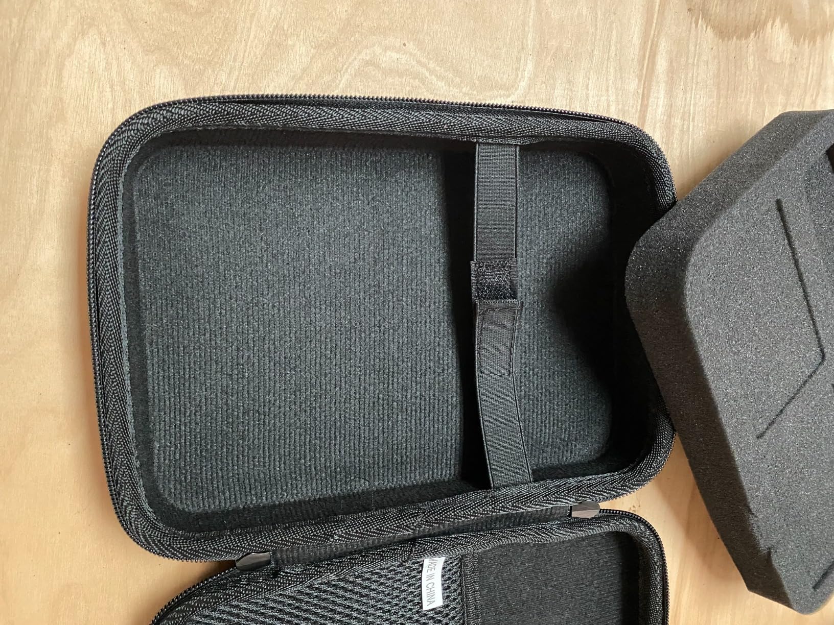 Aenllosi Hard Case for Canon PowerShot V10 Vlog Camera Camera, Black | EVA case Mesh Pocket for USB Charging Cable and Furry Windshields, Water-resistant, Impact-resistant design, Case only customer photo 2