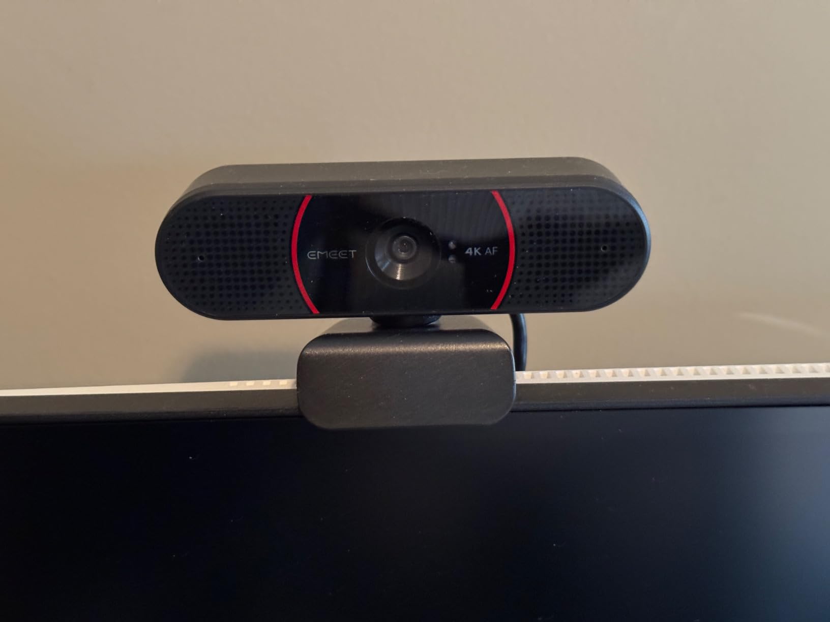 EMEET C960 4K Webcam for PC, PDAF Auto Focus, Dual Omni Mics, 73° FOV customer photo 2