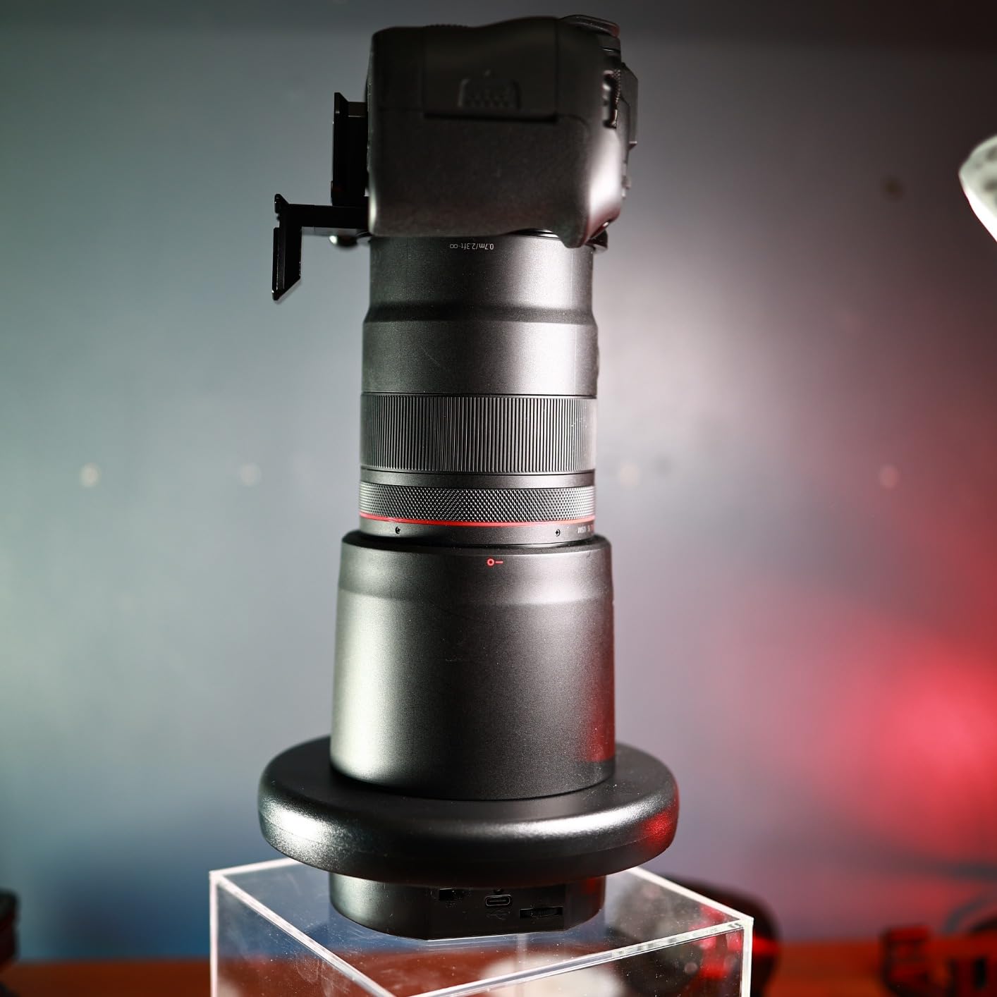 360° Electric Rotating Platform with Type-C Cable, 6.3in / 15lb Motorized Rotating Display for Jewelry Photography Products Live Show Video shoot, Mushroom Rotating Stand for 3D Model Cake White customer photo 1