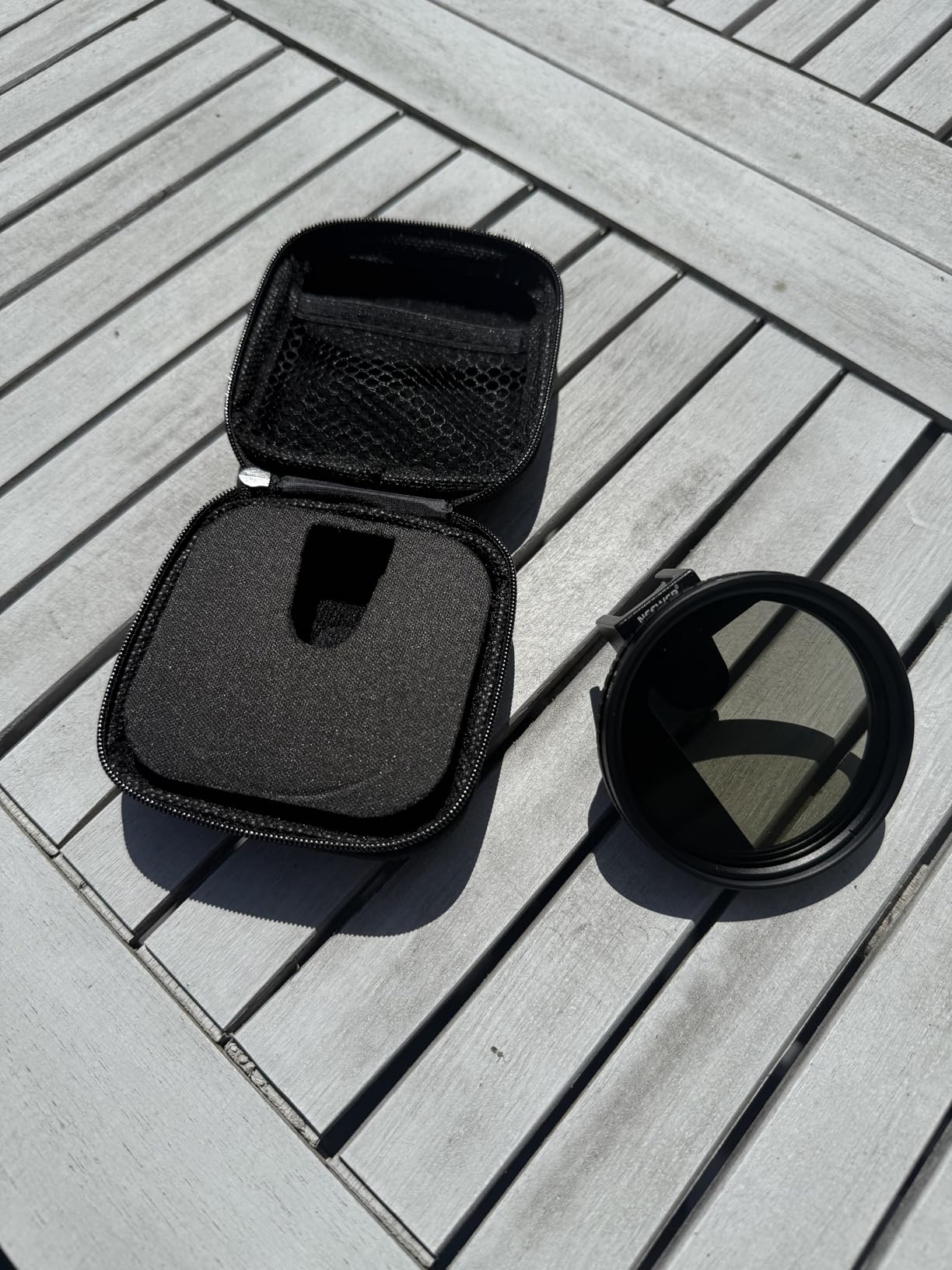 NEEWER Clip On 67mm Phone ND Filter Kit with Cold Shoe Lens Clip, CPL/ND32/6 Point Star/4 Graduated Color Filter Compatible with iPhone 17 16 16e 15 Android Samsung Galaxy S25 Ultra S24 customer photo 1