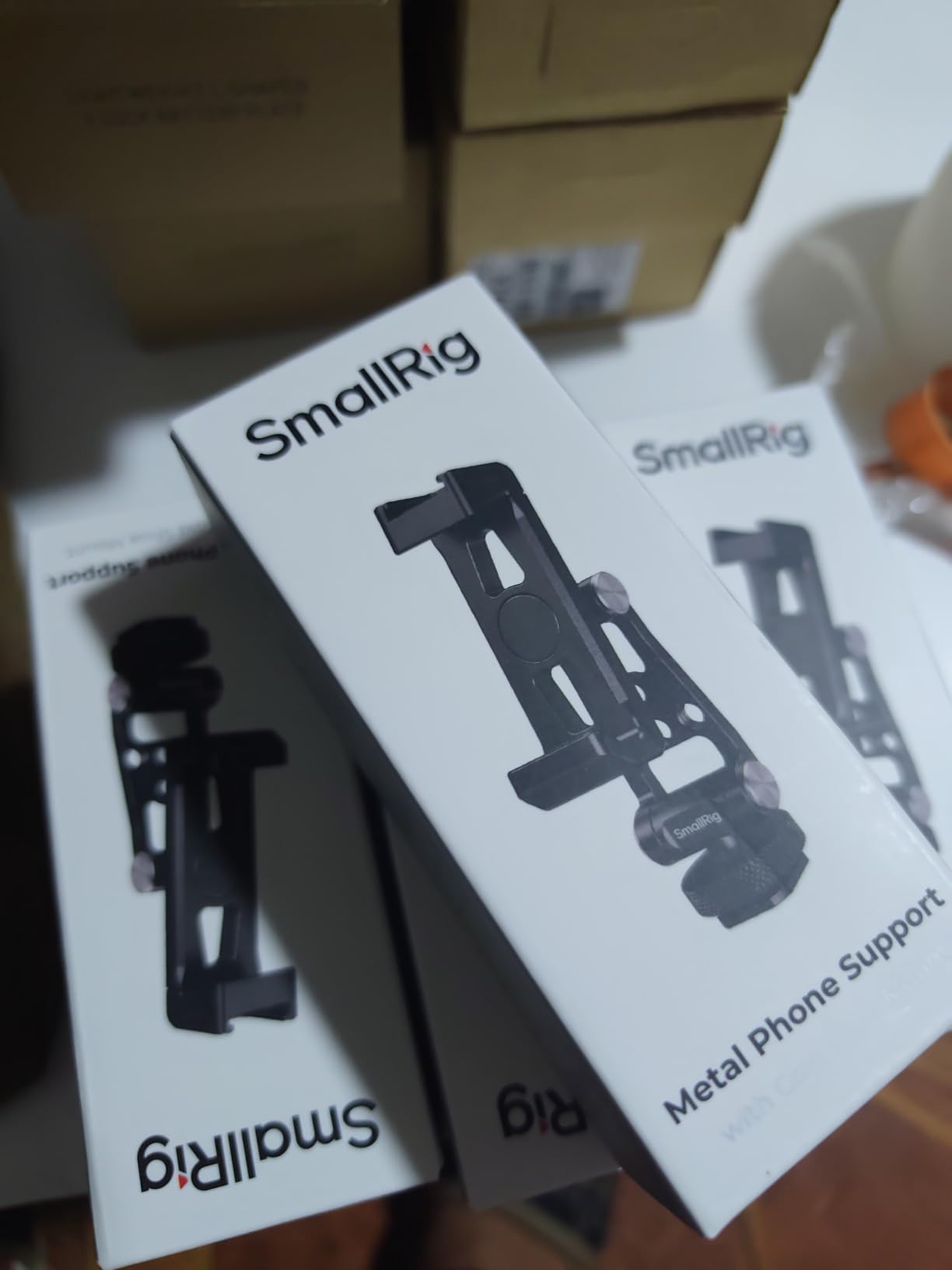 SMALLRIG Universal Metal Phone Support with Cold Shoe Mount, Smartphone Holder Adapter Support Free Adjustment Joints, Phone Tripod Mount for iPhone 17 16 15 14, for Samsung Galaxy etc. - 4382 customer photo 2