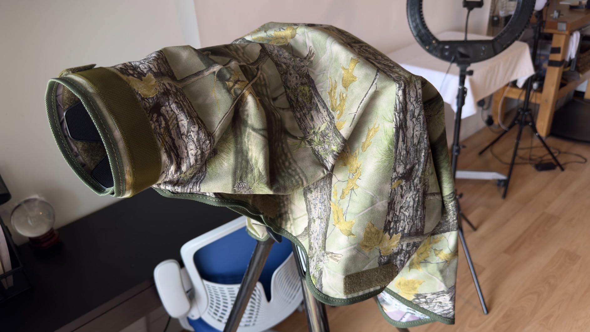 NEEWER PB019 Camera Rain Cover XL Large Waterproof Raincoat Protective Cover for Canon Sony Nikon Fujifilm DSLR Camera & Lenses up to 800 mm Double-Sided Camouflage Green Nylon customer photo 2