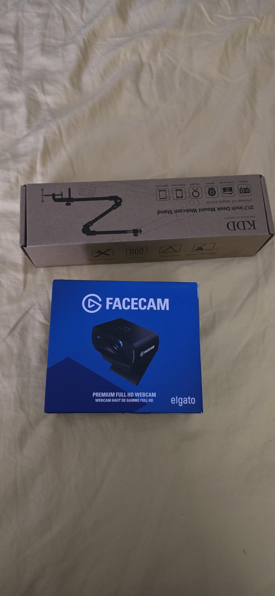 Elgato Facecam MK.2, Premium Full HD Webcam, HDR customer photo 2