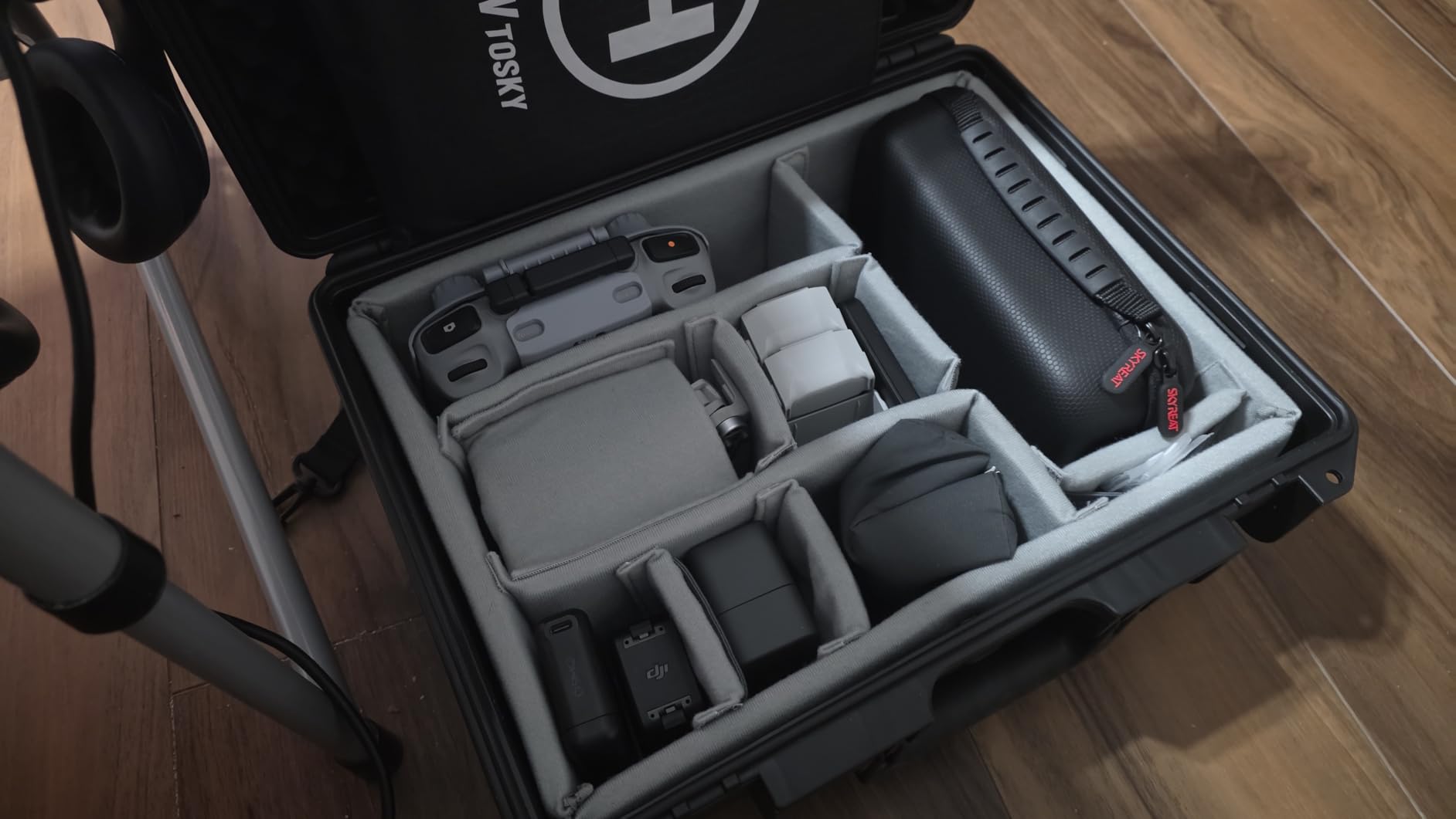 Lykus PVC1 Hard Case with Dividers for Cameras,Lenses,DJI Mavic/Air/Mini | For Photo Cameras,Drones,Portable Cameras and Their Mixes,6 Removable Dividers,Mesh Pockets,IP67 Waterproof,Shockproof customer photo 2