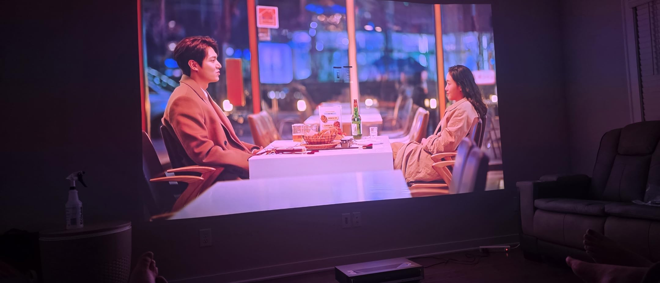Hisense PL2, Ultra Short Throw Home Theater Laser Projector, 80 inch to 150 inch, 4K UHD, 2700 Lumens, 3000:1 Contrast, Dolby Vision & Atmos, 3D, Google TV, WIFI 6E customer photo 1