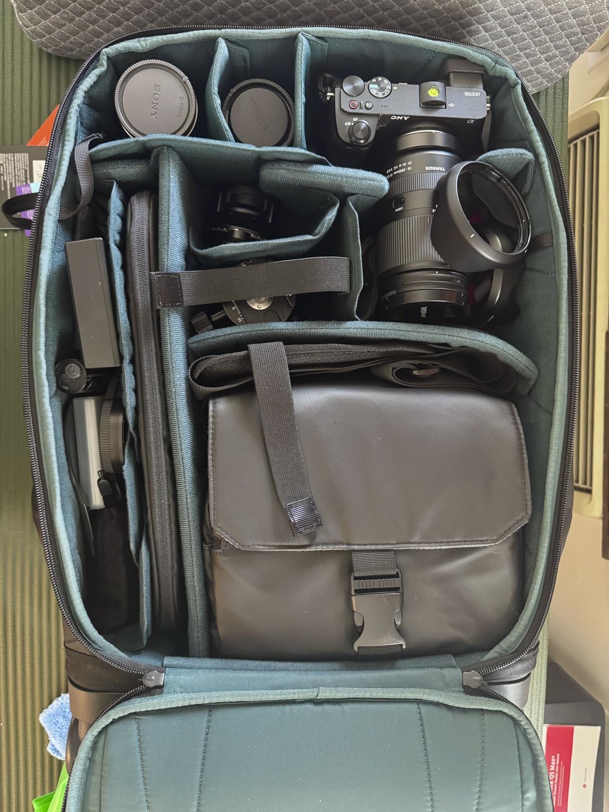 PGYTECH 2-in-1 Roller Camera Backpack Camera Bag for Travel Photographers customer photo 1