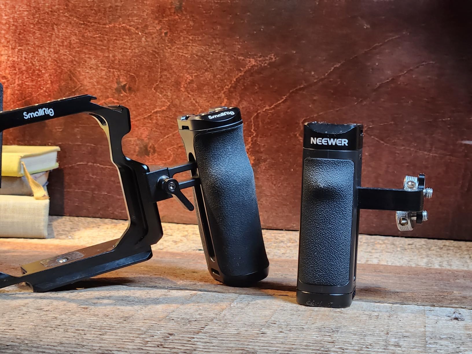 SmallRig Mini NATO Side Handle for Camera Cages, Universal Ergonomic Side Handgrip, 43mm Up/Down Adjustable, Bulit-in 1/4-inch Threaded Hole, Strap Hole, Cold Shoe - 4840 customer photo 2