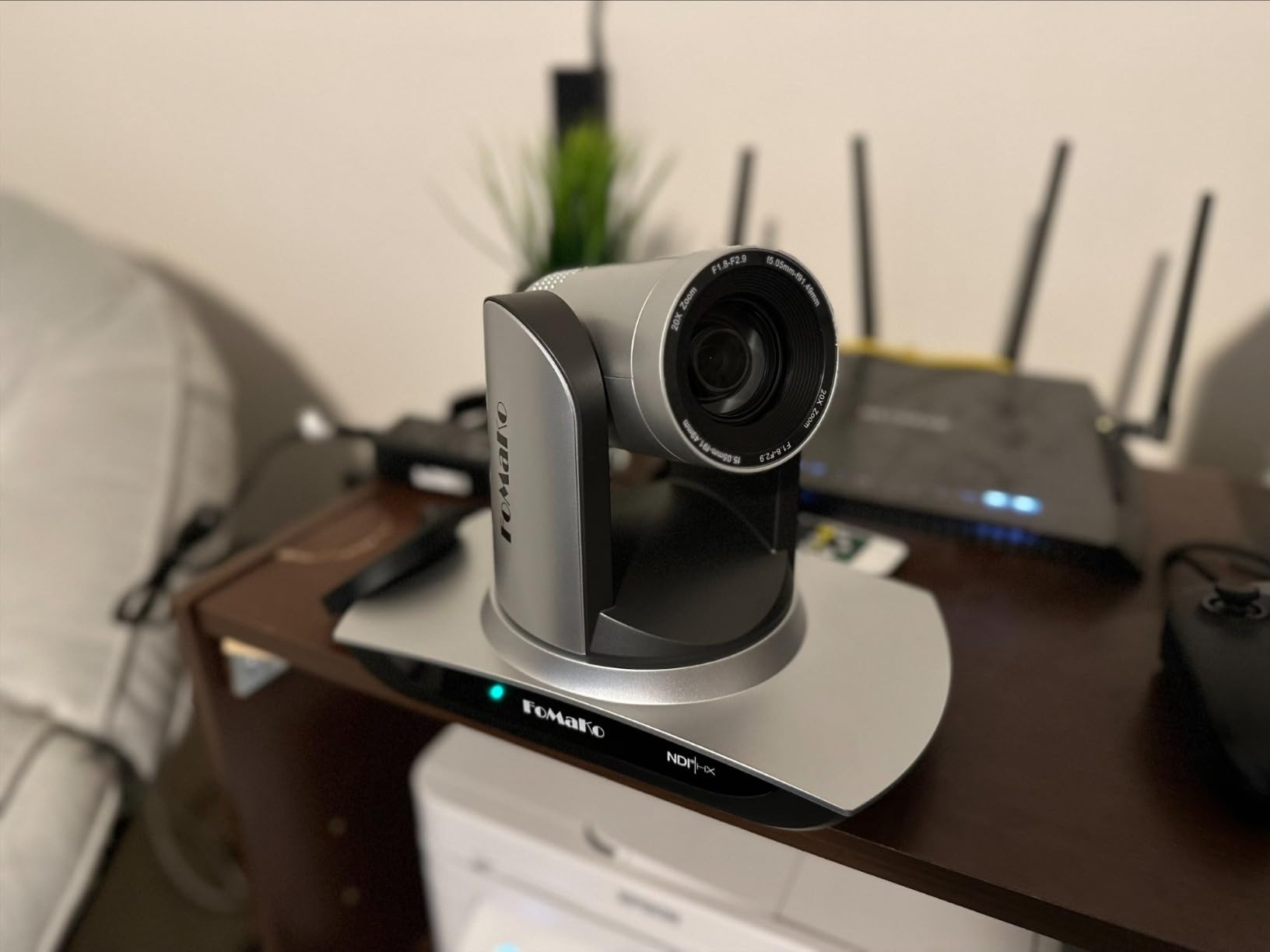 FoMaKo NDI PTZ Camera, AI Auto-Tracking Gen 3, 20x Optical Zoom LAN USB3.0 HDMI PTZ Camera for Church Services Worship Education (NDI 6 & NDI HX3) FMK20UH NDI-B Black customer photo 1