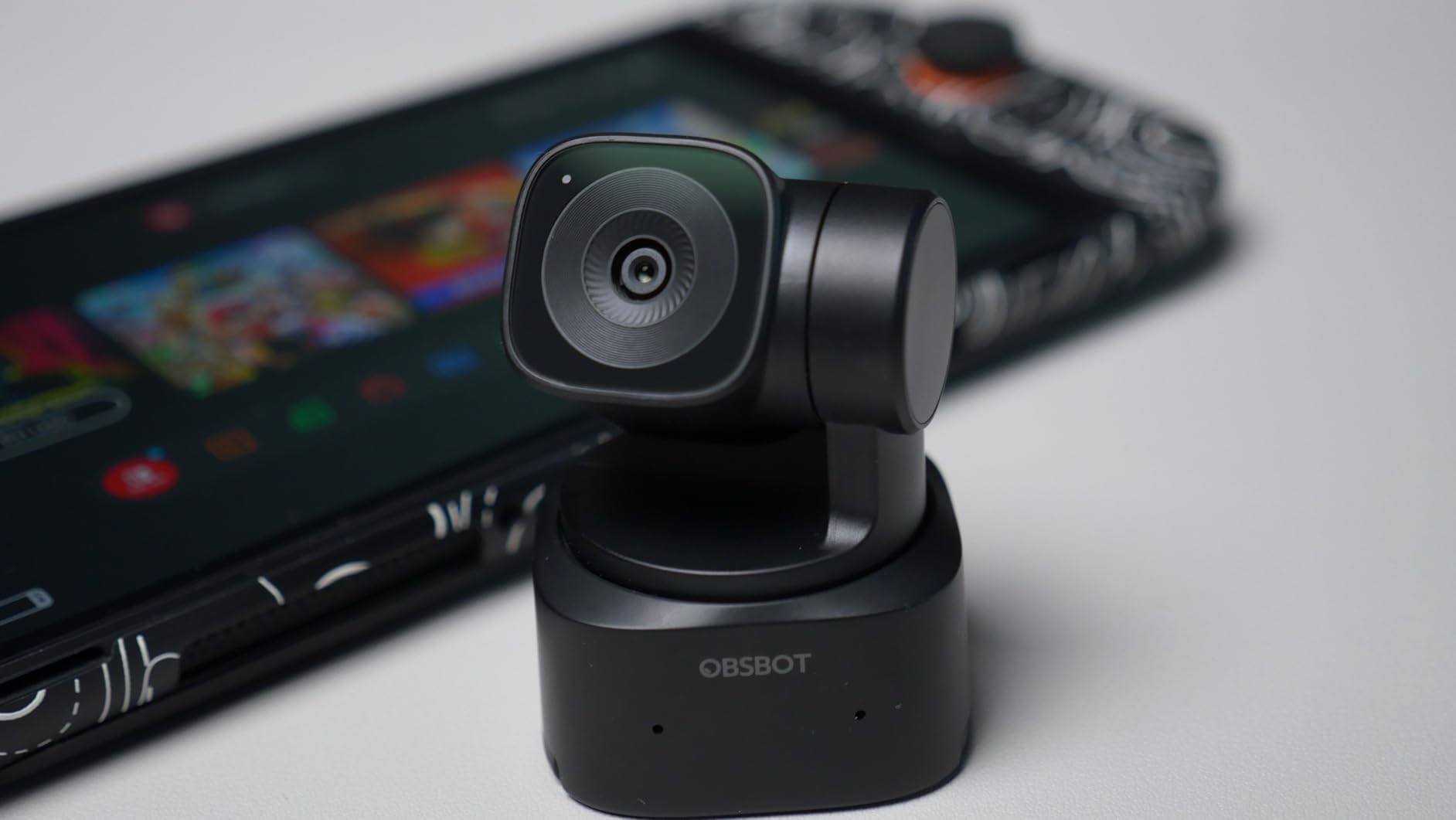OBSBOT Tiny SE 1080P 100FPS Webcam for PC, AI Tracking PTZ Streaming Camera | 1/2.8 inch Sensor, Gesture Control, Dual ISO, Staggered HDR customer photo 1