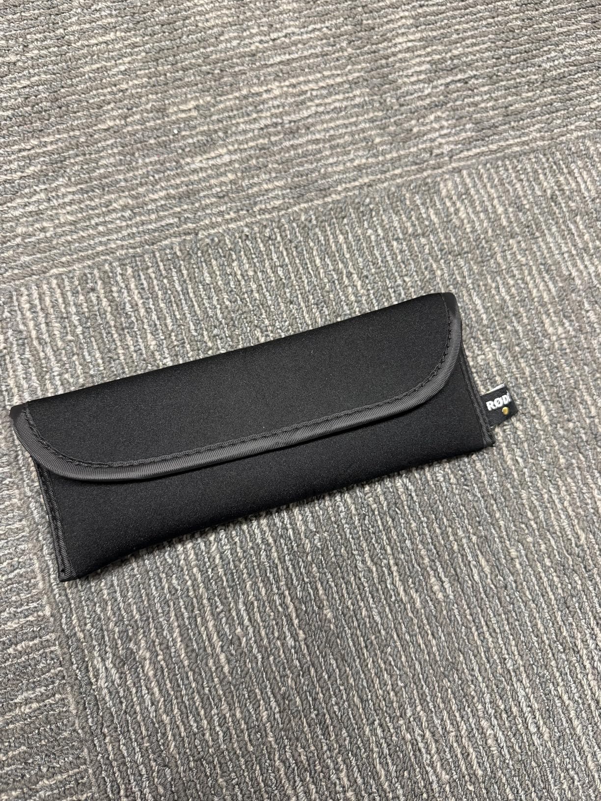 RØDE Wireless GO III (Gen 3) - Compact Wireless Mic - Pristine Audio, 32-bit Float Recording, Automatic Level Control, for Phones, Cameras and Computers (Black) customer photo 2
