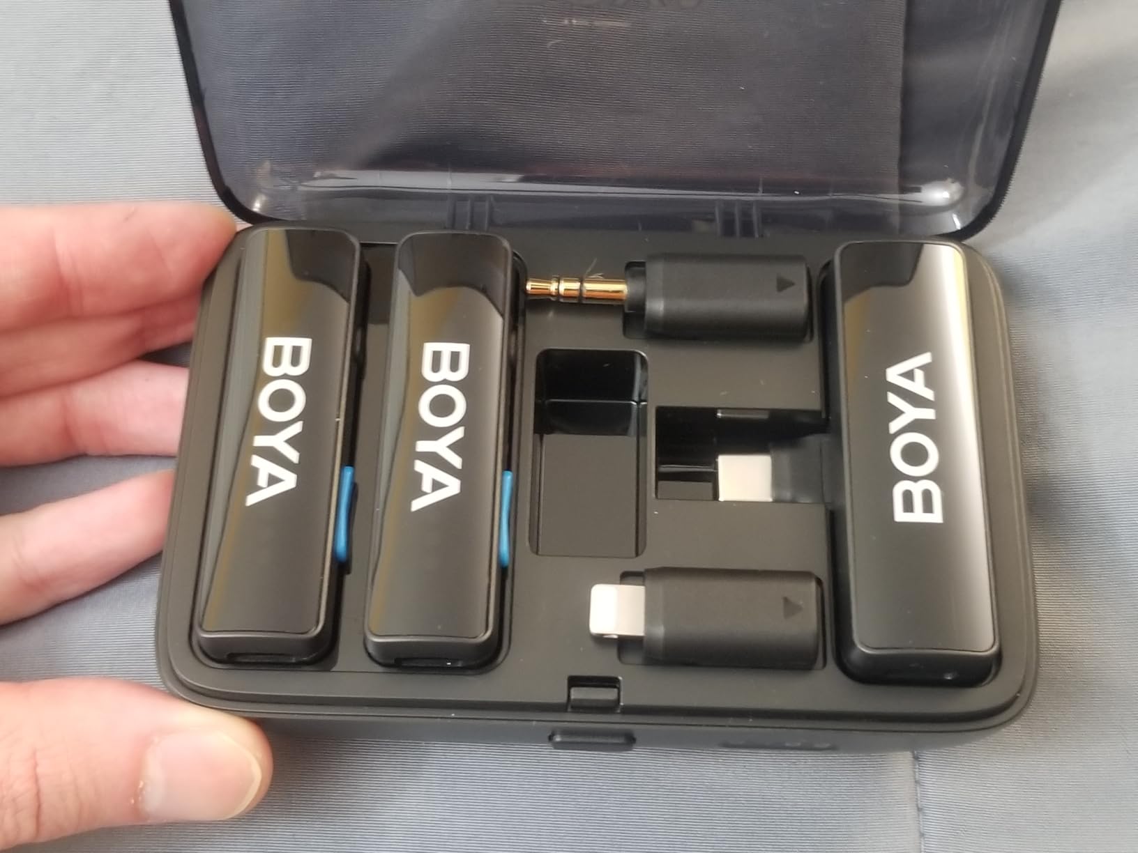 BOYA BOYALINK 2 Wireless Lavalier Microphone for iPhone/Camera/Android/PC, 3-in-1 RX, Mini Lapel Mic, 48kHz 24bit, 1000ft, 30h Use, 2 Level Noise reduction, Clip on Mic with USB-C/Lightning/3.5mm Plug customer photo 2