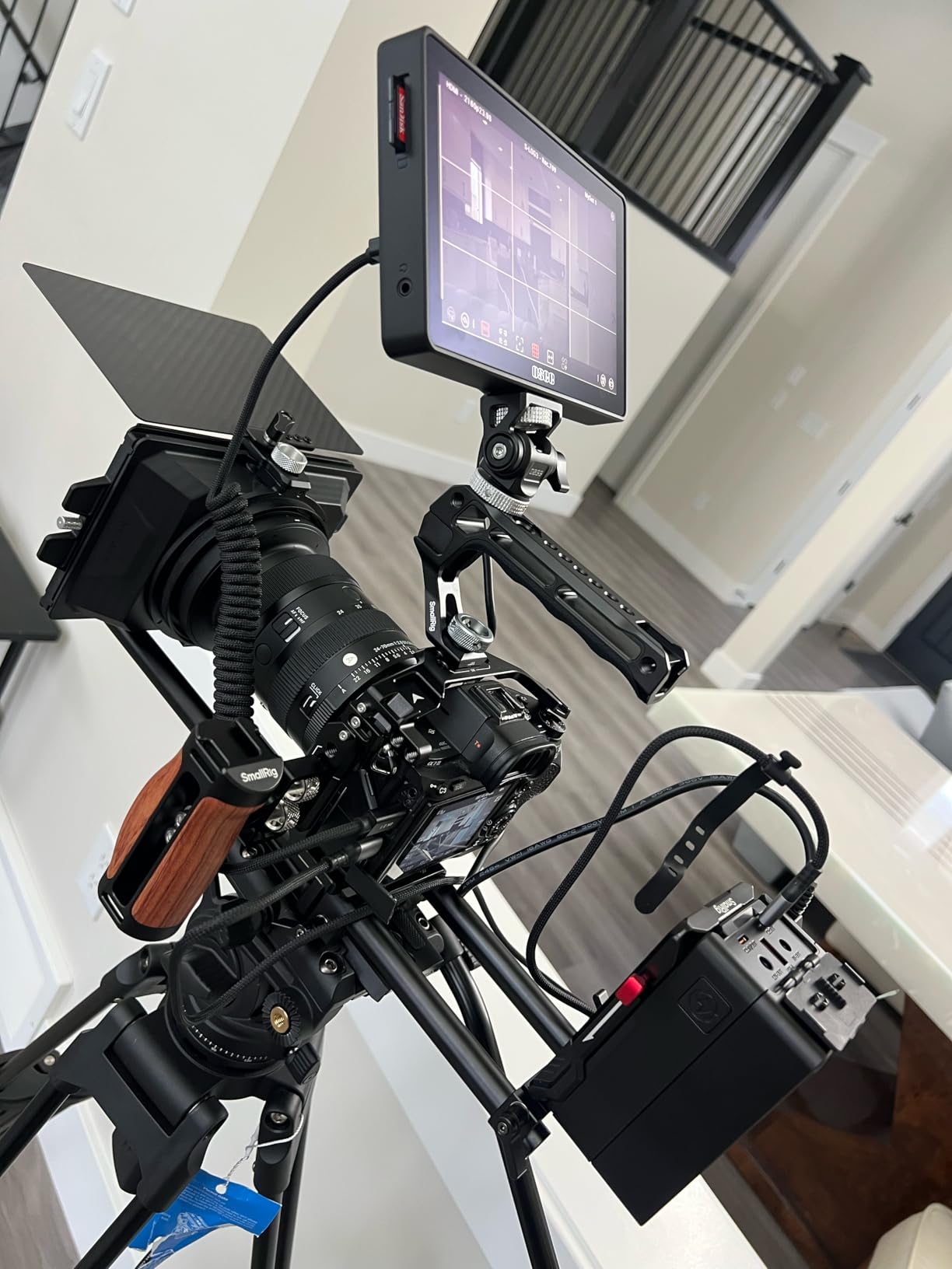 Osee G7 Pro 7’’ 3000Nits Camera Monitor, Touchscreen Camera Control HDR Field Monitor with 3G-SDI & 4K HDMI in/Out, Touch Focus Tracking for FX3/ A7 IV/EOS R5 II/EOS R8/ Z9/ Z6 III/ZV-E10M2 customer photo 2