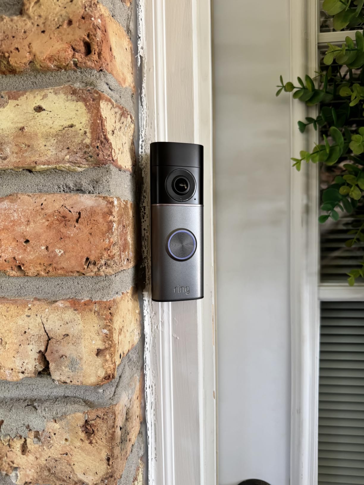 Ring Wired Doorbell Pro (newest model), Home or business security, Retinal 4K with wide-angle video, 10x Enhanced Zoom, and Low-Light Sight, Deep Silver customer photo 2