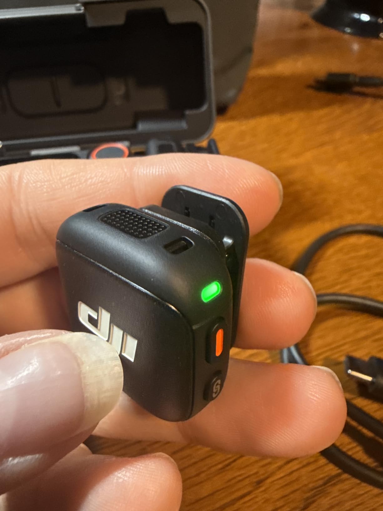 DJI Mic 3 (2 TX + 1 RX + Charging Case), Wireless Microphone | Mini Mic for iPhone/Camera/Android customer photo 2