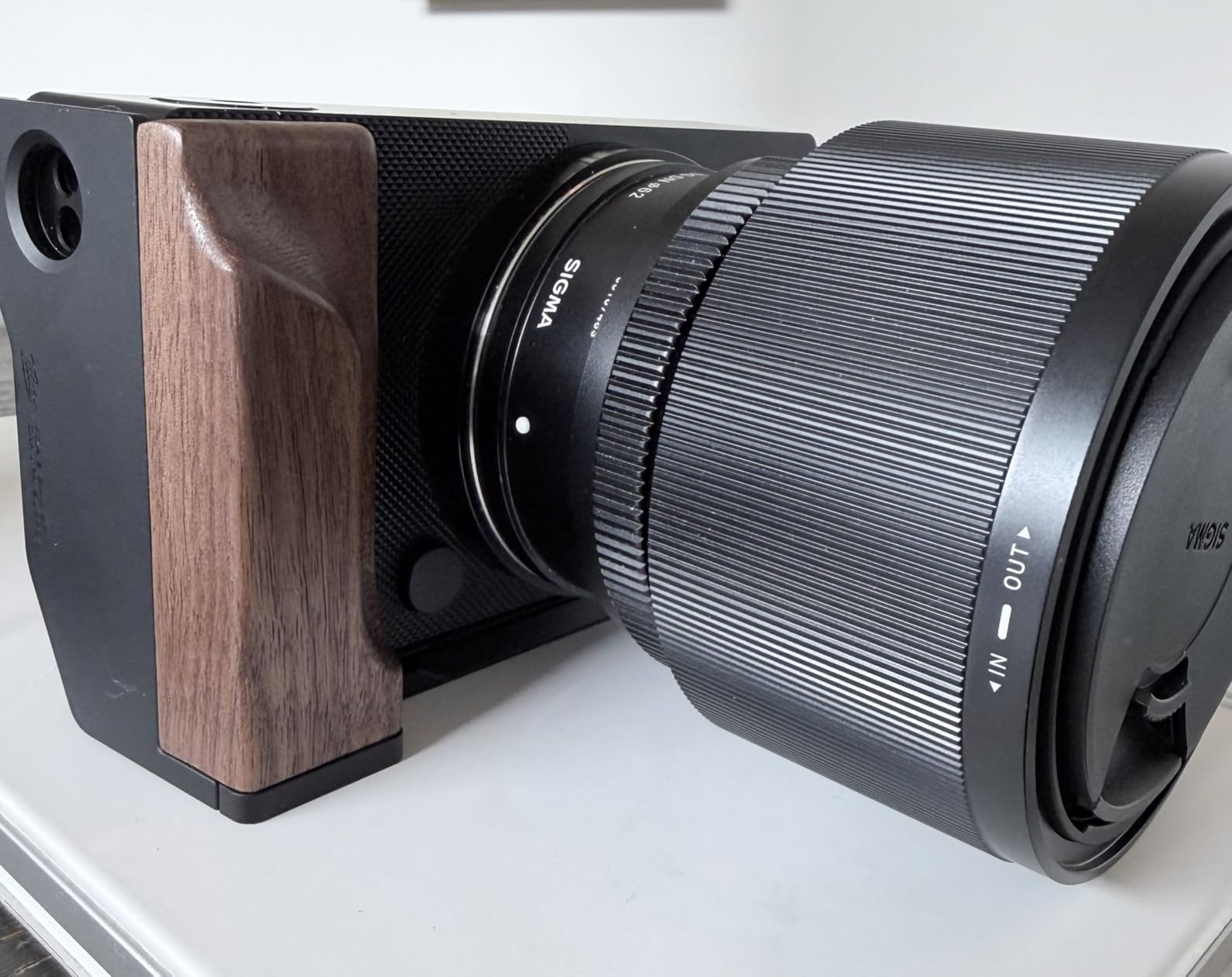 Tilta Vintage Camera Cage Compatible with Sigma BF | Ergonomic Grip | Lightweight | Durable | ARCA Adapter-Ready Bottom Plate for Ronin S Gimbals (Black, Wooden Grip Base Kit) customer photo 1