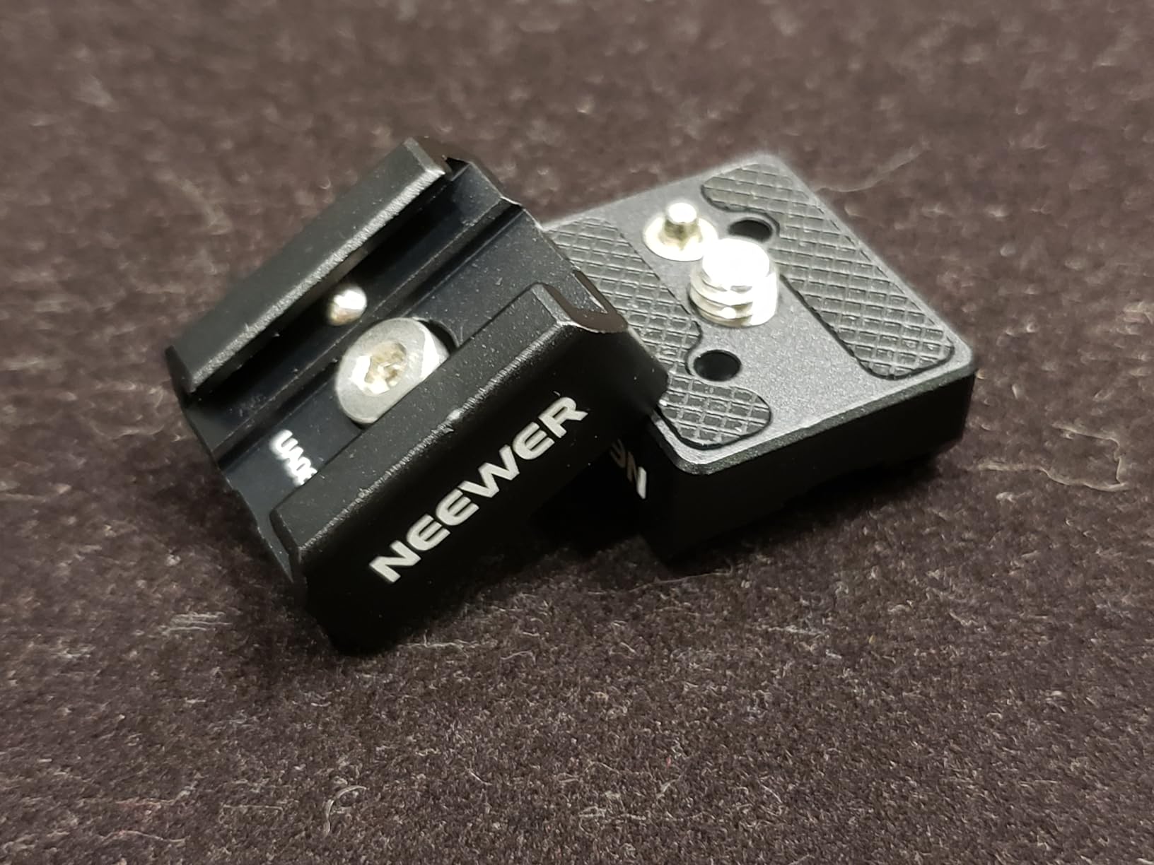 NEEWER Cold Shoe Mount Adapter Set (2 Pack), 1/4