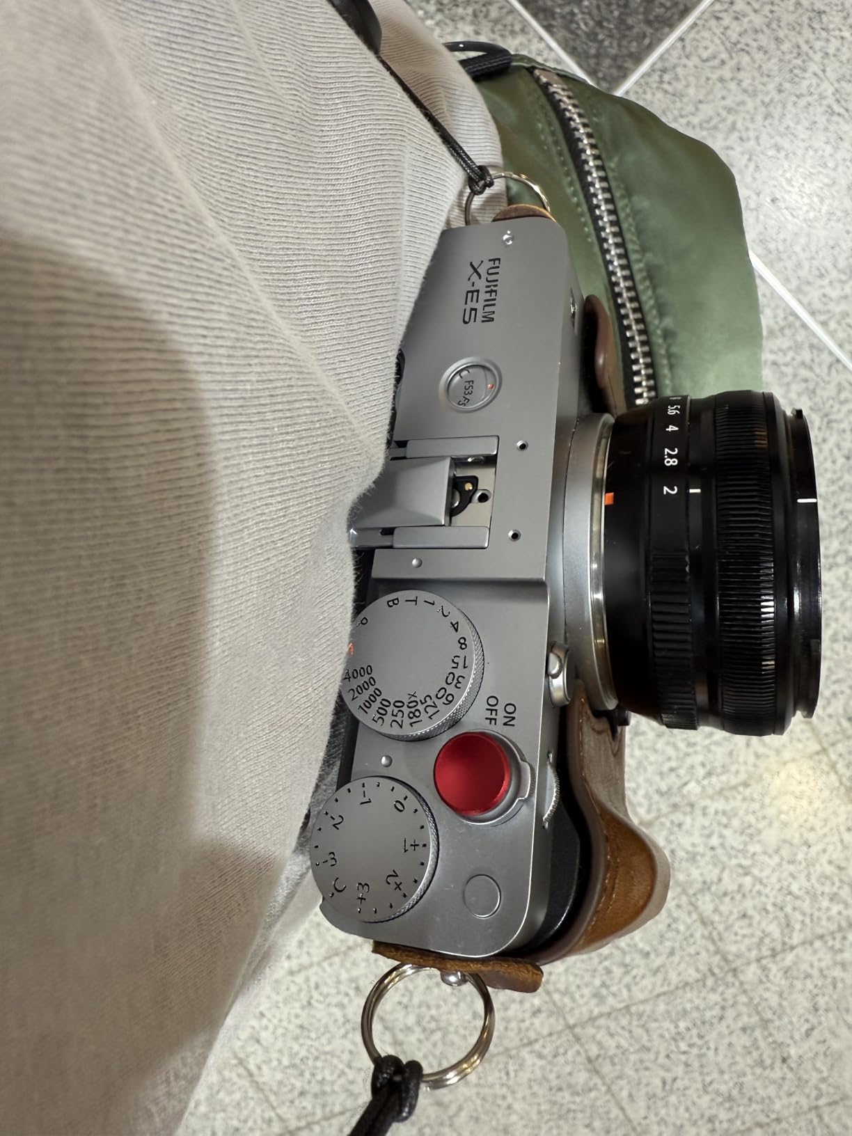 Thumb Grip with Hot Shoe Cover for FUJIFILM X-E5 (Black) customer photo 2
