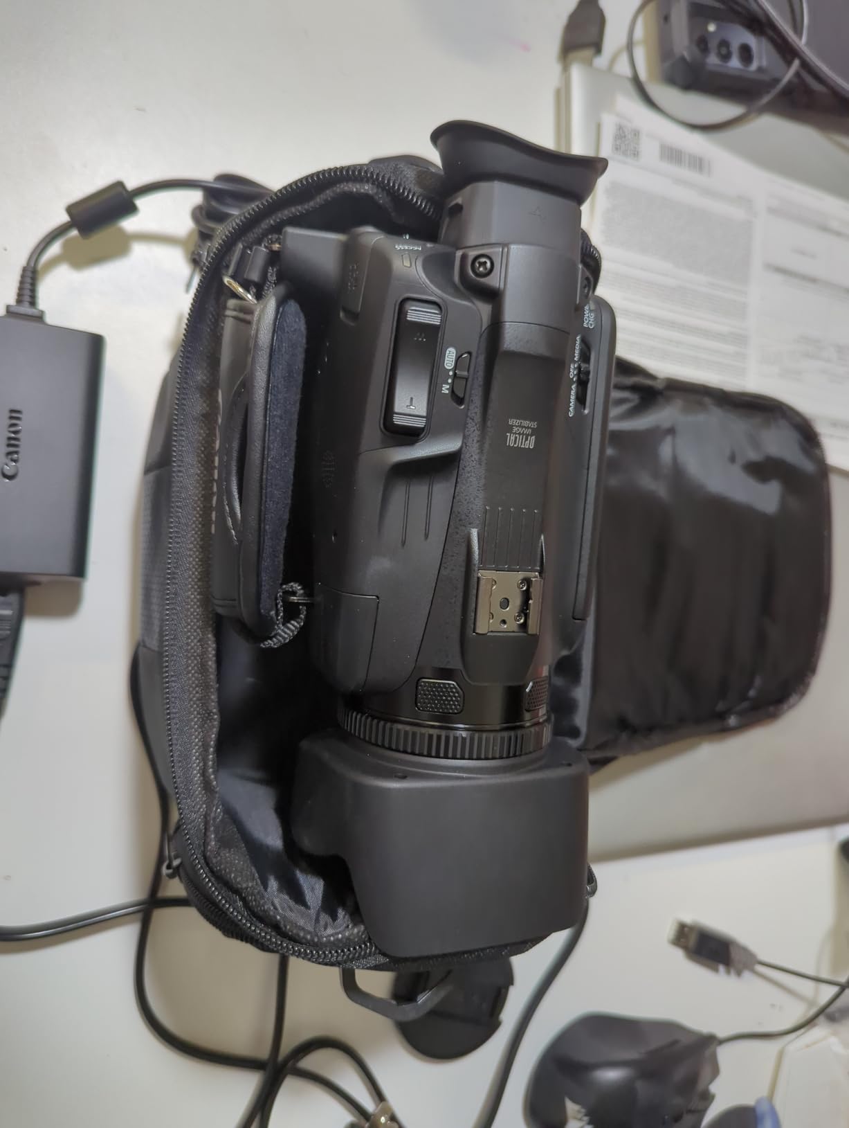 Canon VIXIA HF G70 4K Camcorder with 20x Optical Zoom (5734C002) Bundle | For Professional Video | 1/2.3-Inch CMOS Sensor | Dual SD Slots | HDMI Output customer photo 1